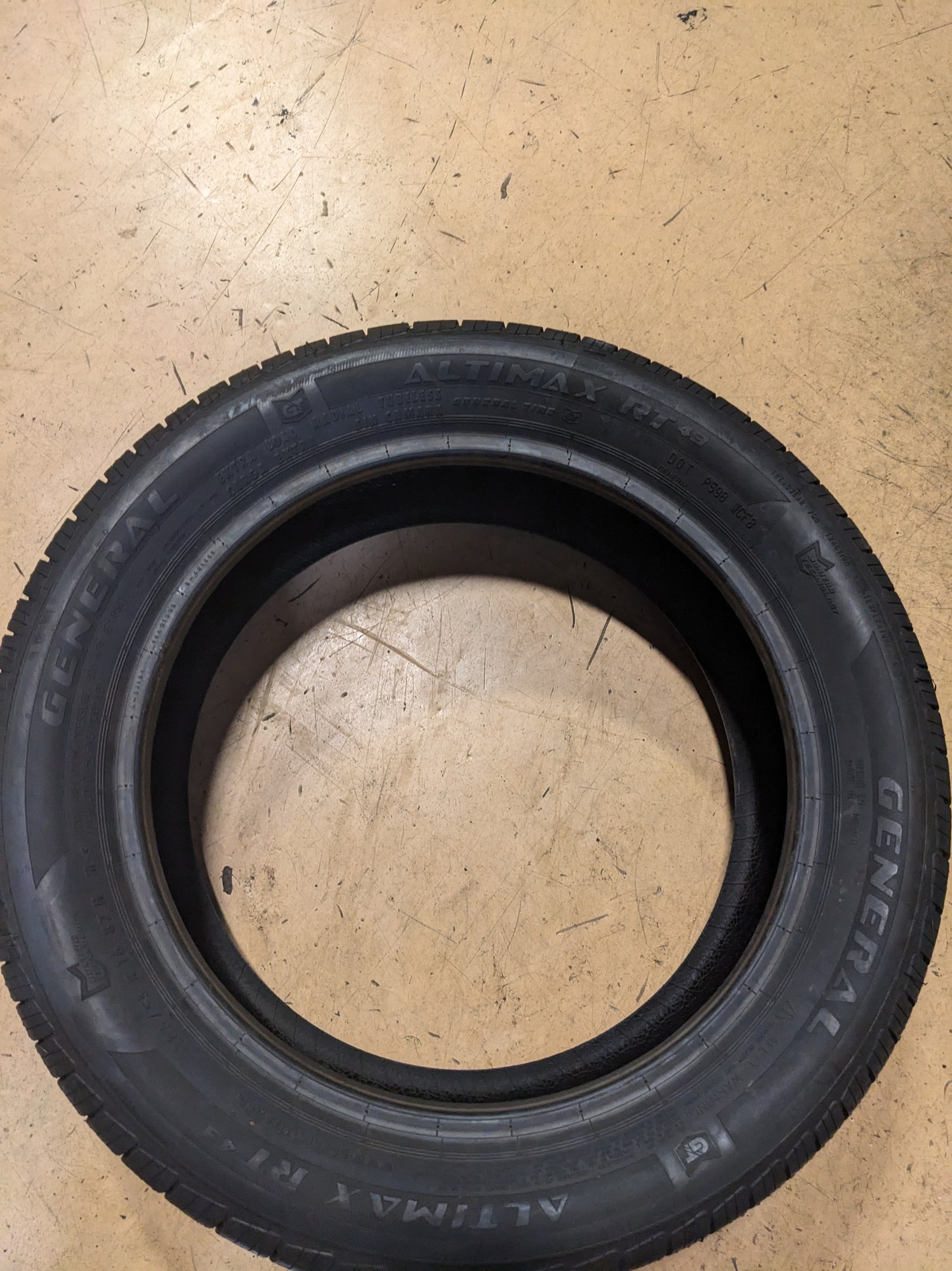 GENERAL ALTIMAX RT43 BSW P 185 55 16 87H XL ALL SEASON TIRE 15576010000