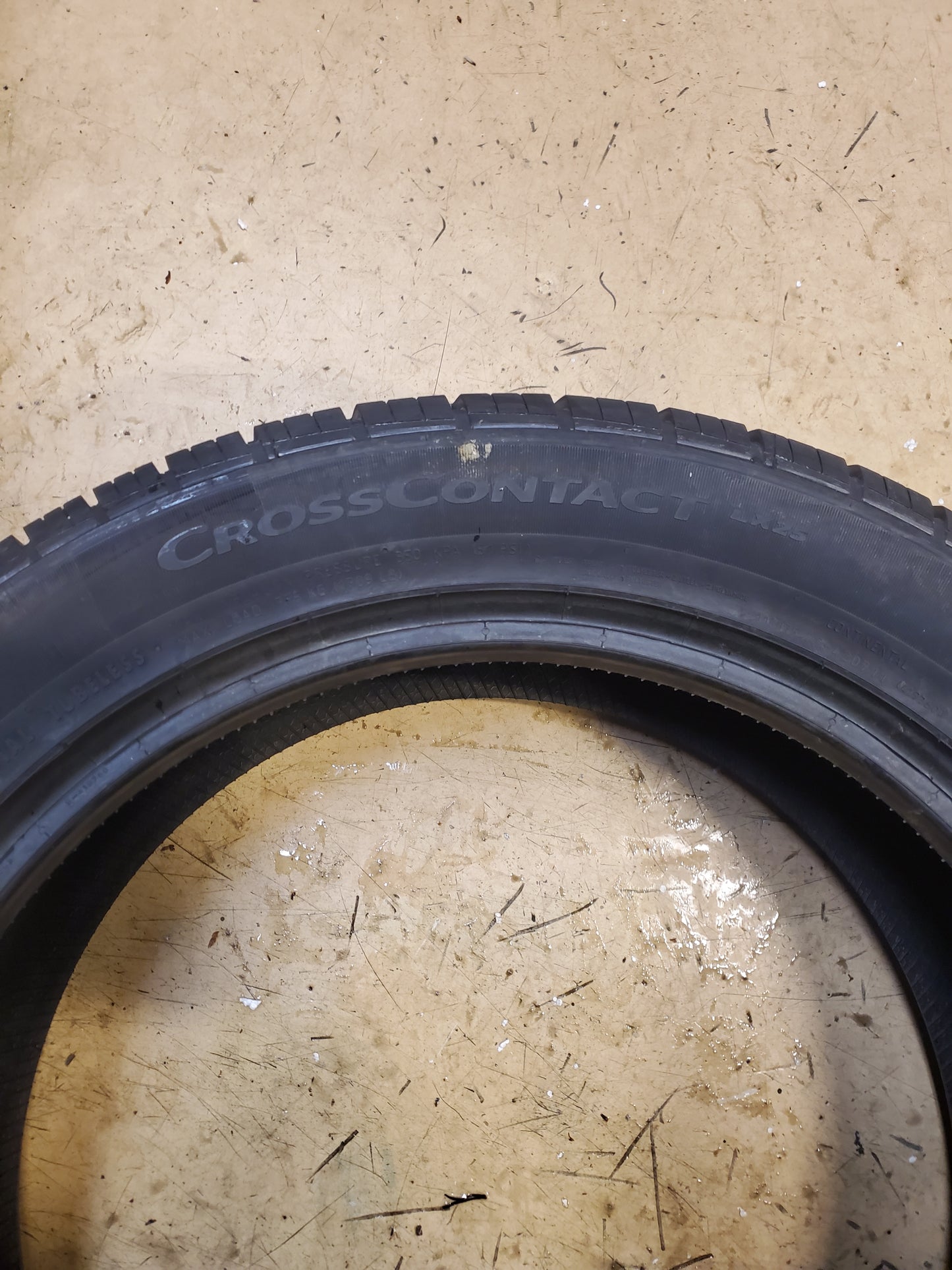CONTINENTAL CROSSCONTACT LX25 P 235 50 19 99H ALL SEASON TIRE 15491590000