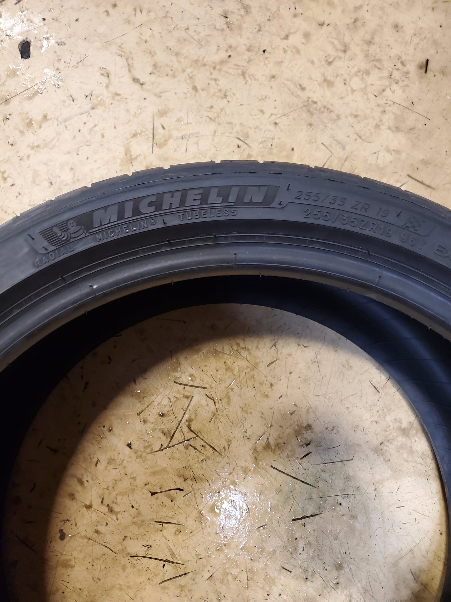 MICHELIN PILOT SPORT ALL SEASON 4 BSW P 255 35 19 96Y XL TIRE 18029