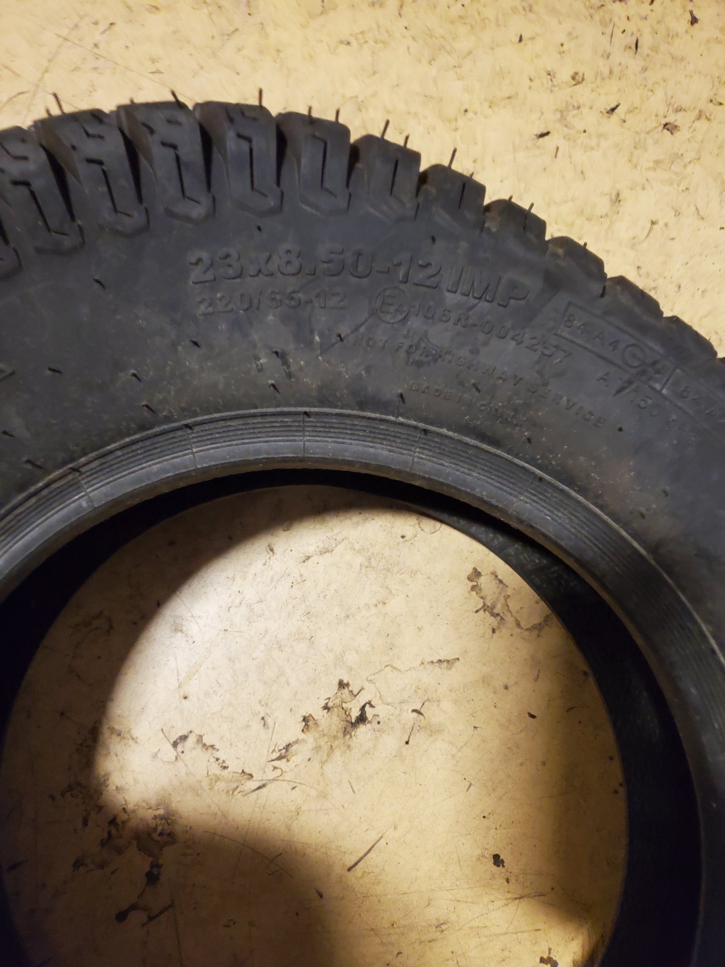 CARLSTAR TURF MASTER BSW 23 8.5 12 4PLY LAWN TIRE 5114191