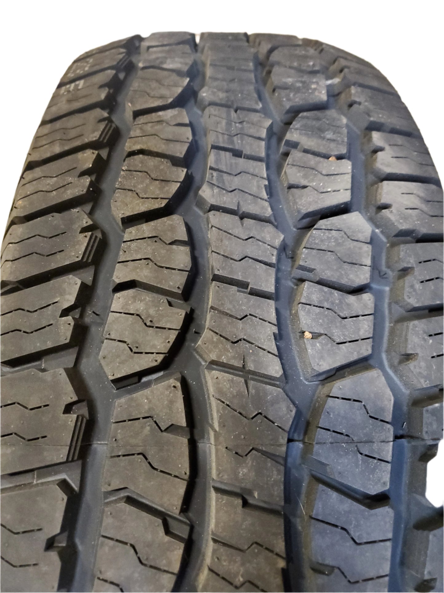 2 FORTUNE TORMENTA A/T FSR308 BSW P 275 65 18 116T ALL TERRAIN TIRE 3357030505