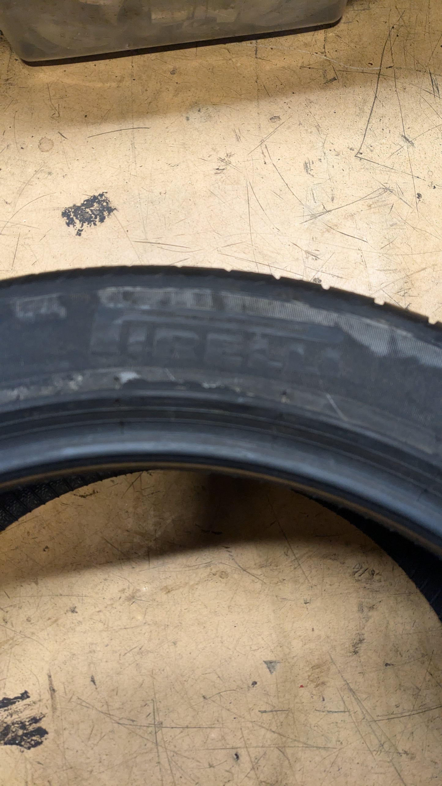 PIRELLI P ZERO PORSCHE BSW P 295 40 20 106Y UHP TIRE 2205900