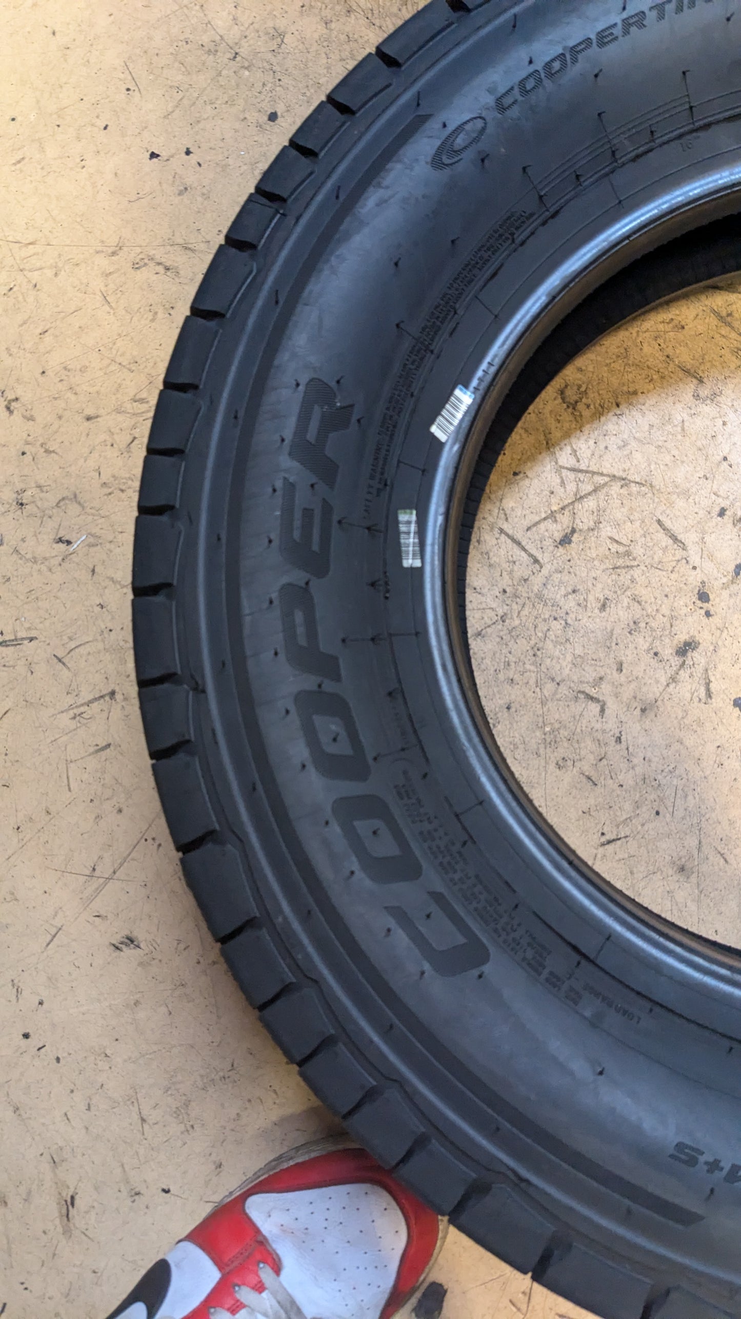 COOPER DISCOVERER HTP II BSW LT 225 75 16 115/112R LRE 10 PLY HIGHWAY TIRE COOP257516