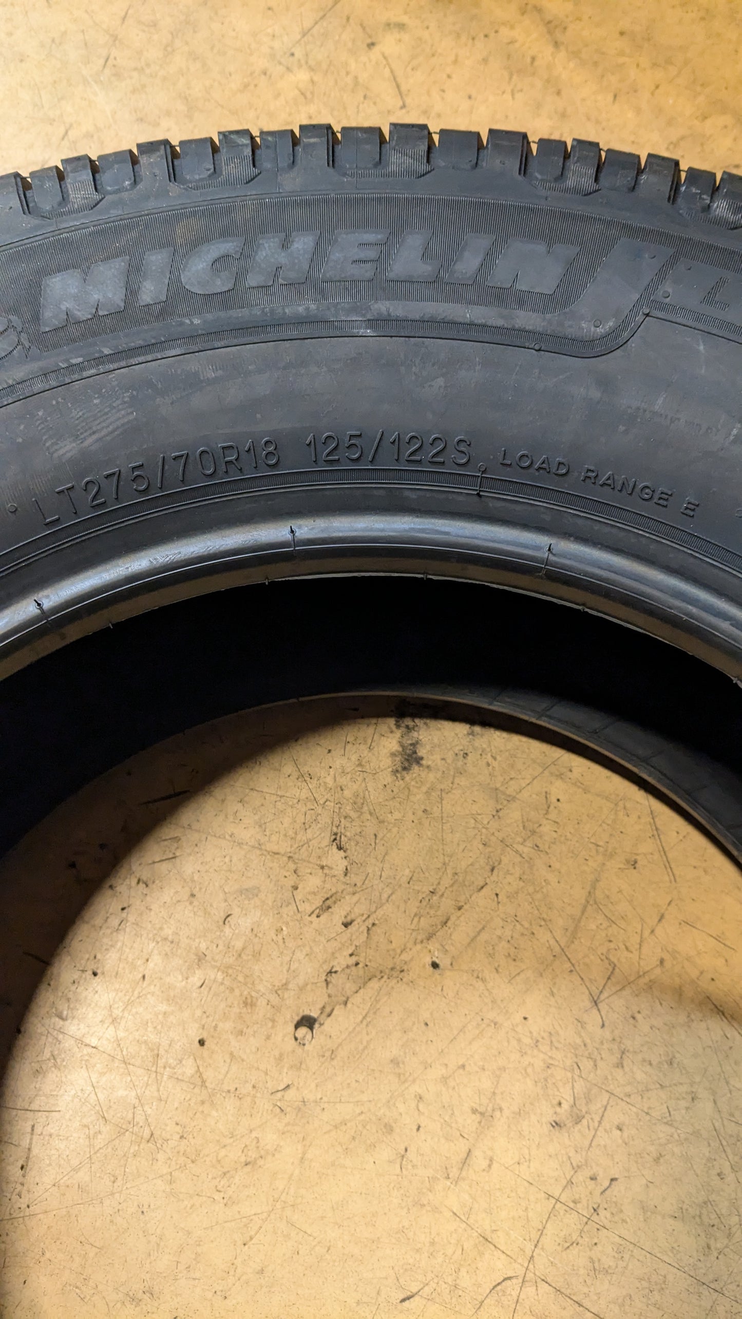 MICHELIN DEFENDER LTX M/S 2 BSW LT 275 70 18 125/122S ALL SEASON TIRE 13990