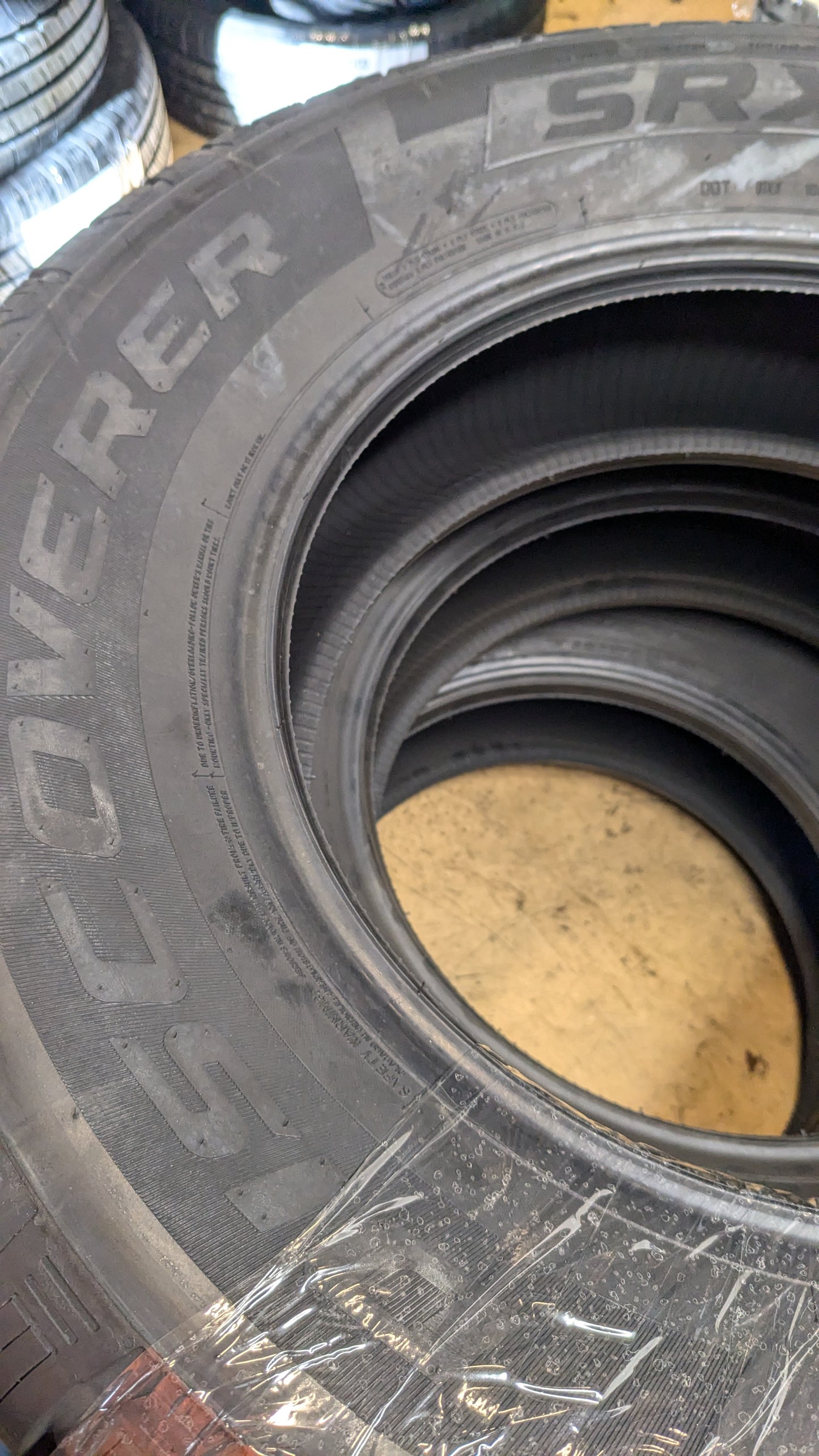 COOPER DISCOVERER SRX BSW P 255 70 17 112T ALL SEASON TIRE 90000086289