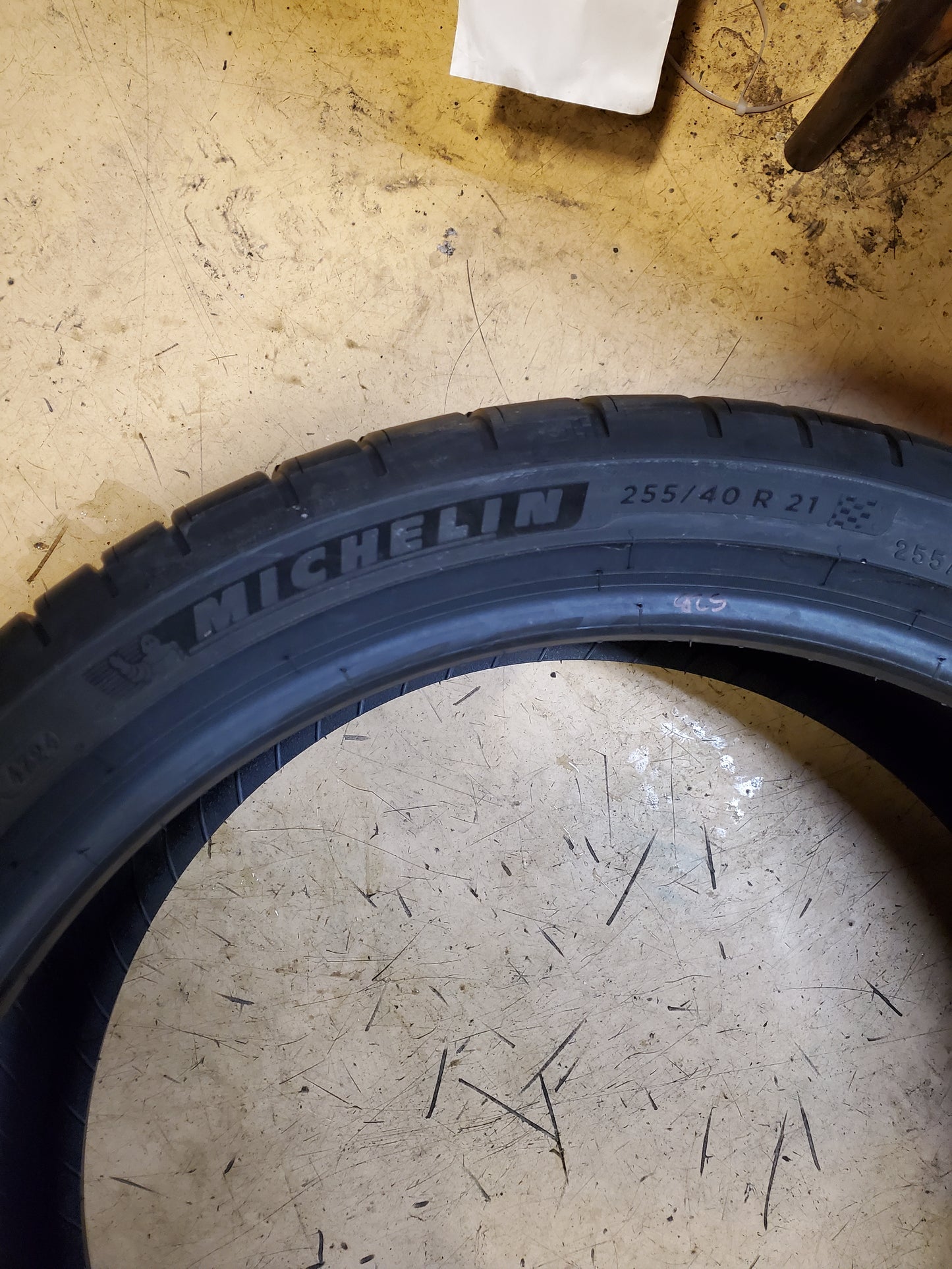 2 MICHELIN PILOT SPORT 4 SUV A0 BSW P 255 40 21 102Y XL ALL SEASON TIRE 02372