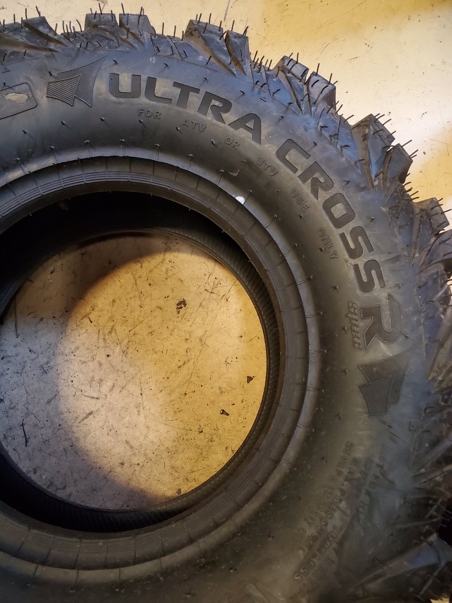 ITP ULTRA CROSS R SPEC BSW 27 10 12 8PLY ATV/UTV TIRE 6P0251