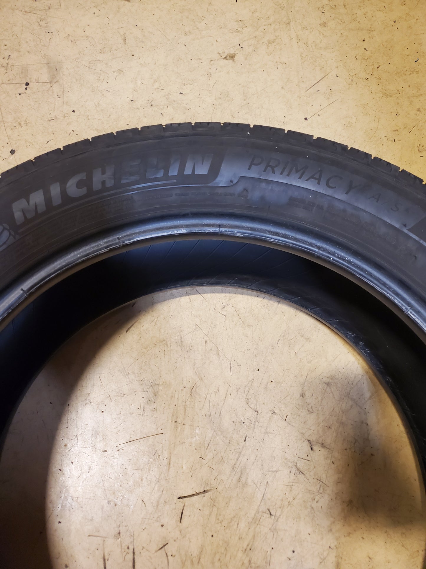 7/32” USED MICHELIN PRIMACY A/S BSW P 235 55 19 101V ALL SEASON TIRE 29730