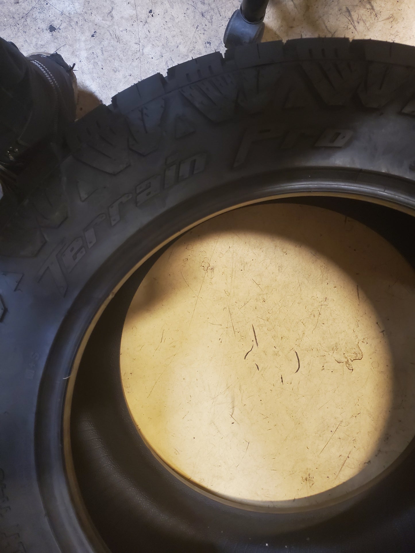 AMP TERRAIN PRO A/T P BSW LT 33 12.5 20 114S 10PLY ALL TERRAIN TIRE 33125020AMPCA2