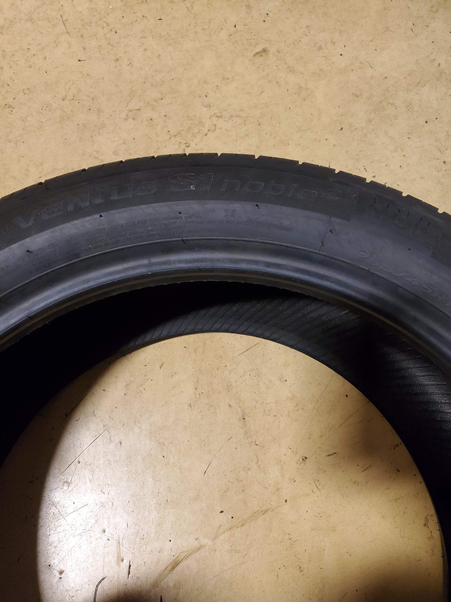 NOS HANKOOK VENTUS S1 NOBLE2 MOE BSW P 255 45 19 104H XL UHP TIRE 1022328