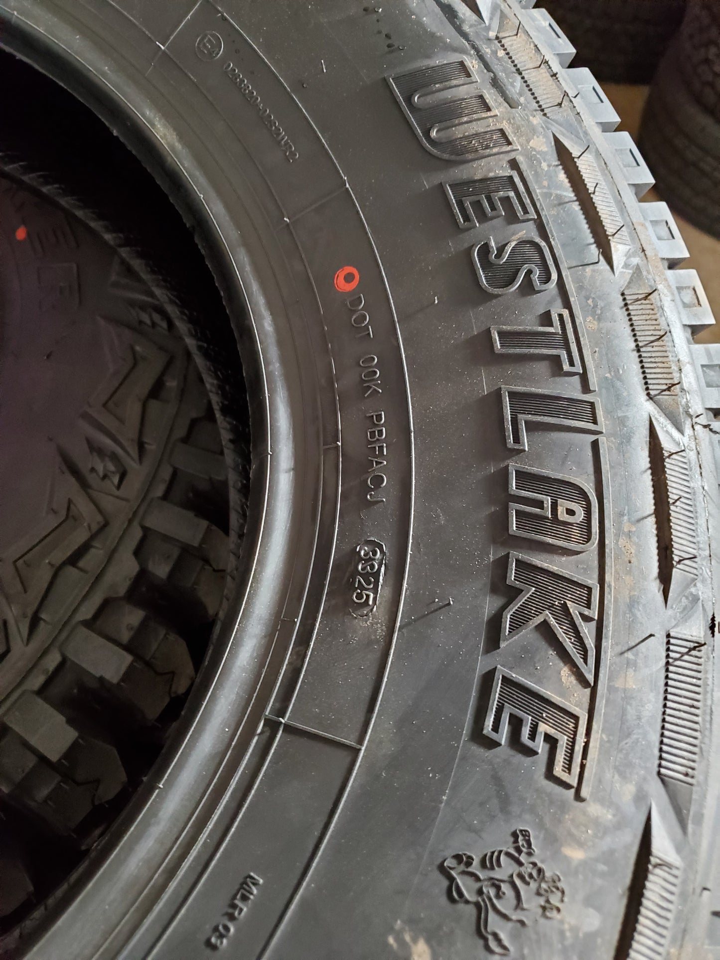 WESTLAKE RADIAL SL369 A/T BSW P 255 75 17 115T ALL TERRAIN TIRE 22130003