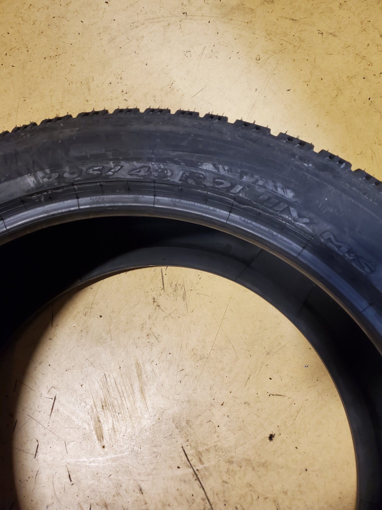 PIRELLI SCORPION ZERO BSW P 295 40 21 111V XL ALL SEASON TIRE 1721900