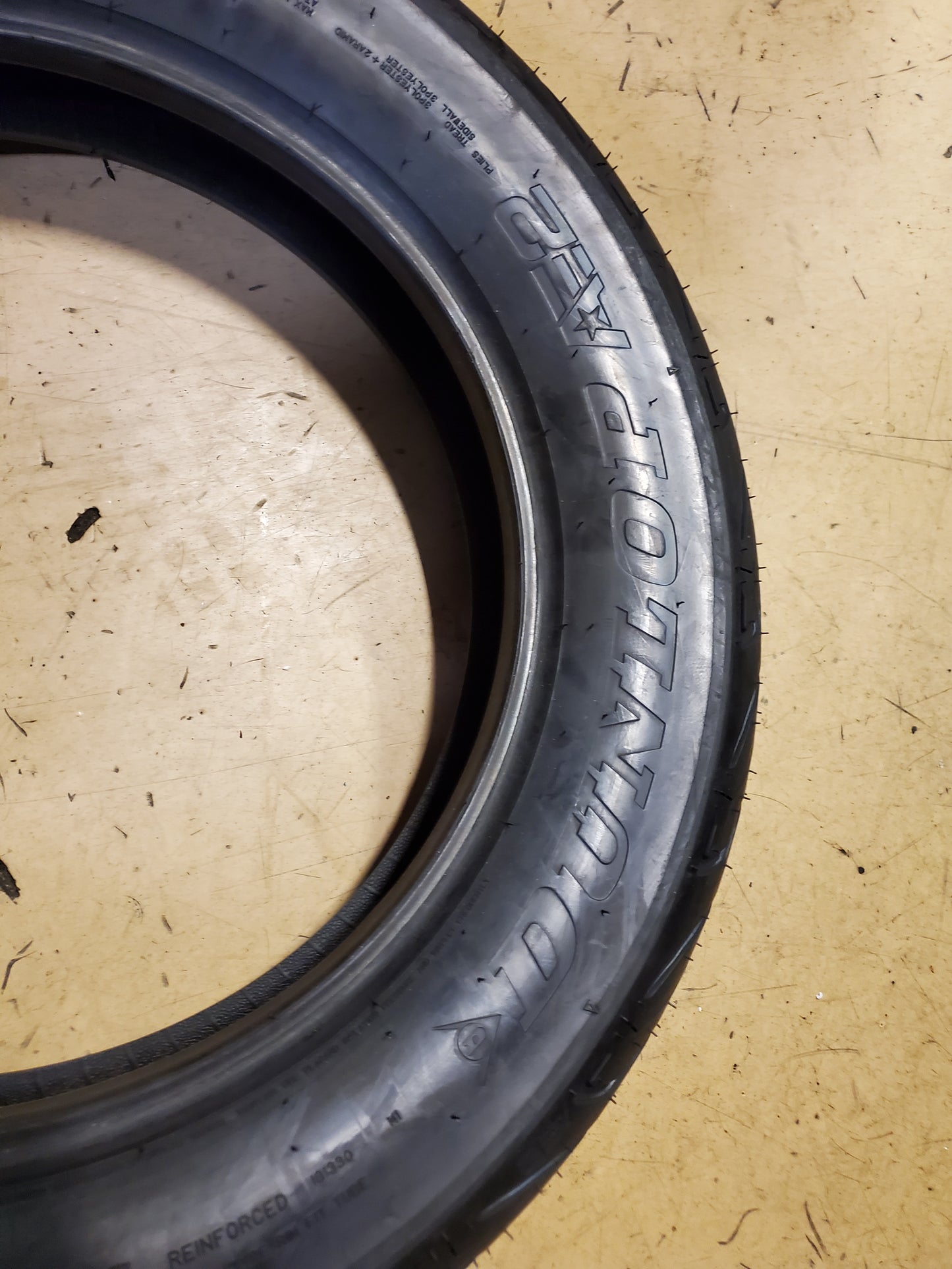 DUNLOP AE2 BSW P MU85 16 77H REAR MOTORCYCLE TIRE