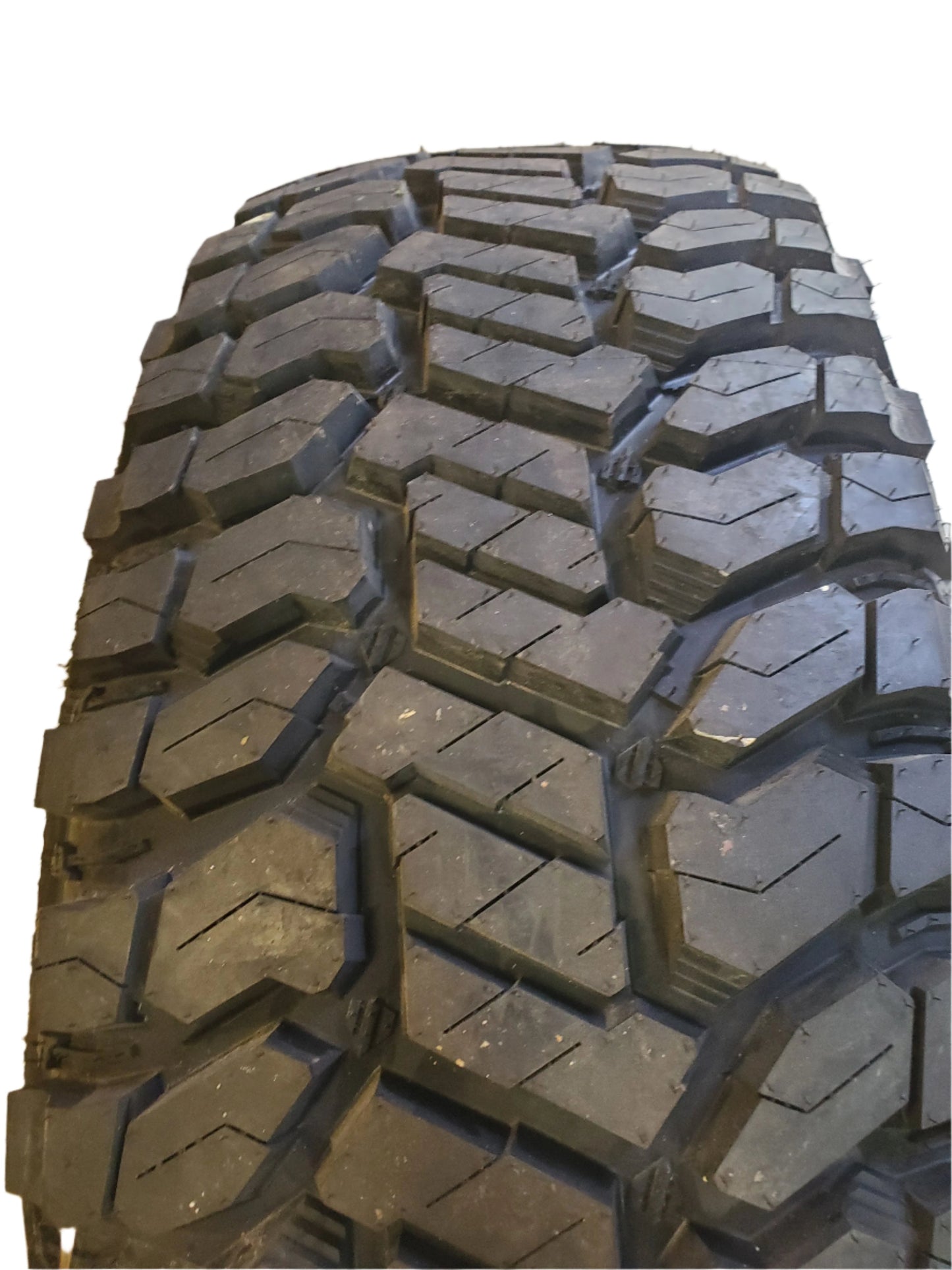 RADAR RENEGADE R/T BSW LT 37 12.5 20 126Q 10PLY RUGGED TERRAIN TIRE RASYTH0270