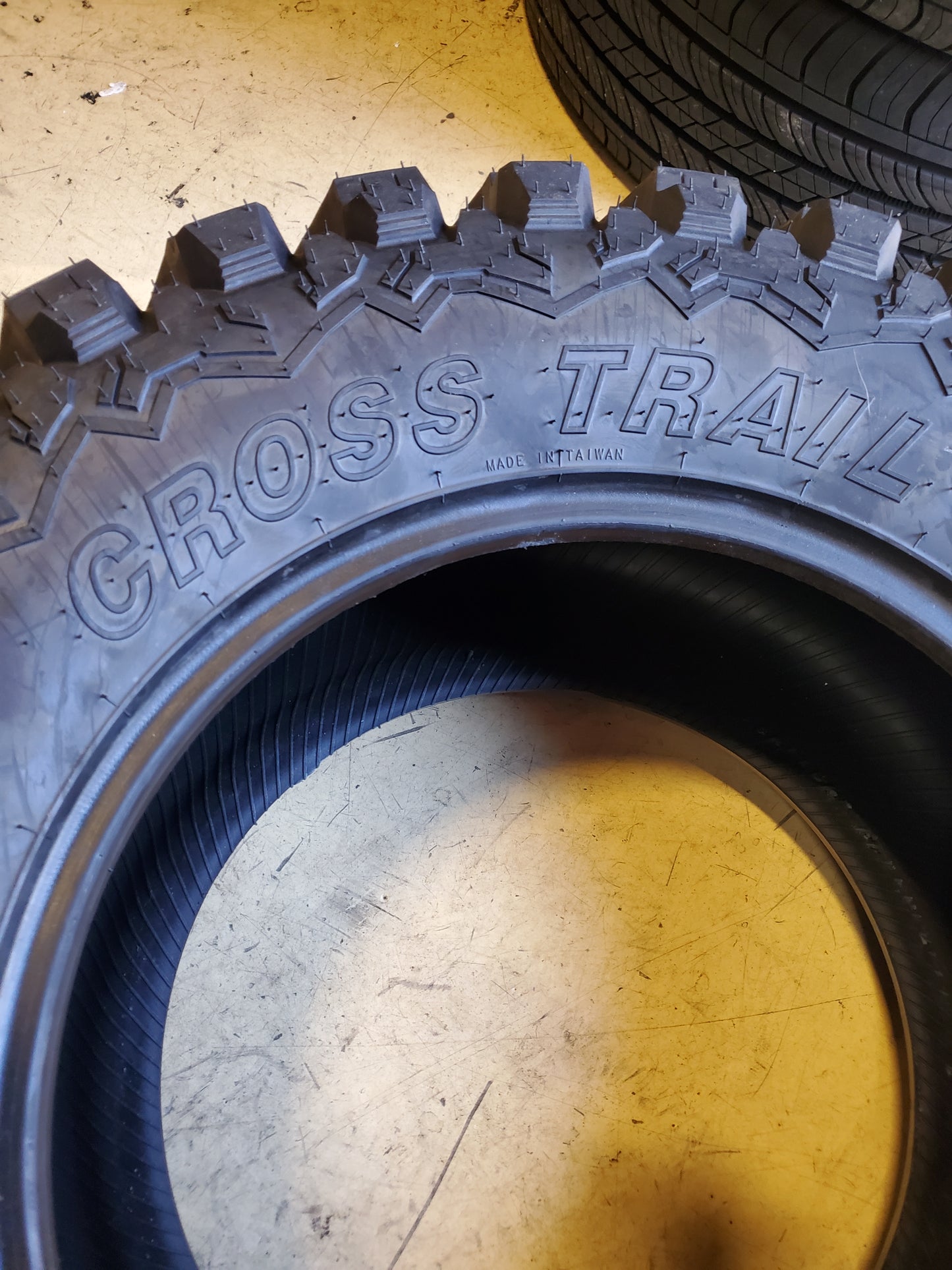 KENDA CROSS TRAIL BSW 30 11 15 8PLY ATV/UTV TIRE 0832133011R15