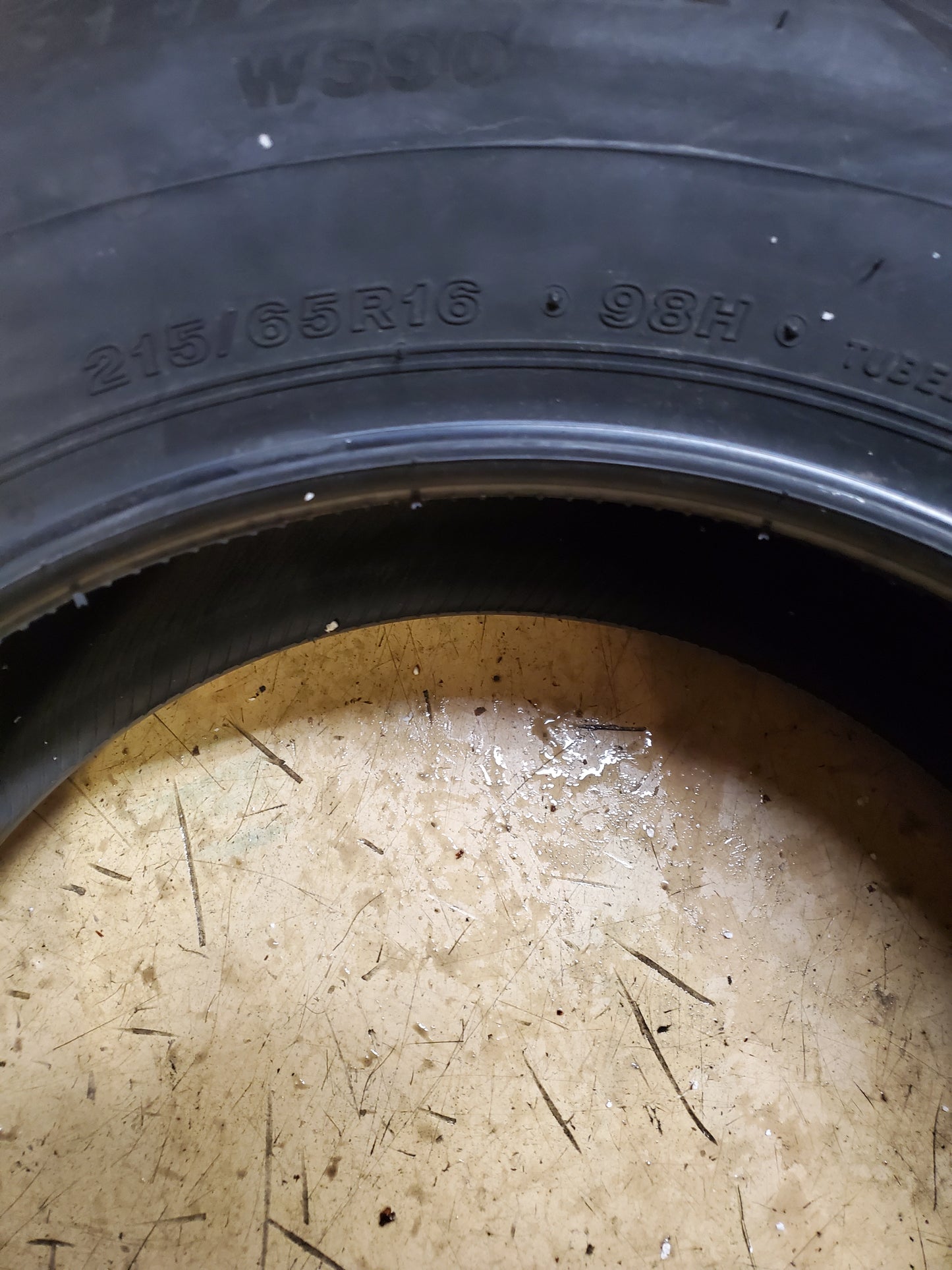 BRIDGESTONE BLIZZAK WS90 BSW P 225 60 16 98H WINTER TIRE 001150