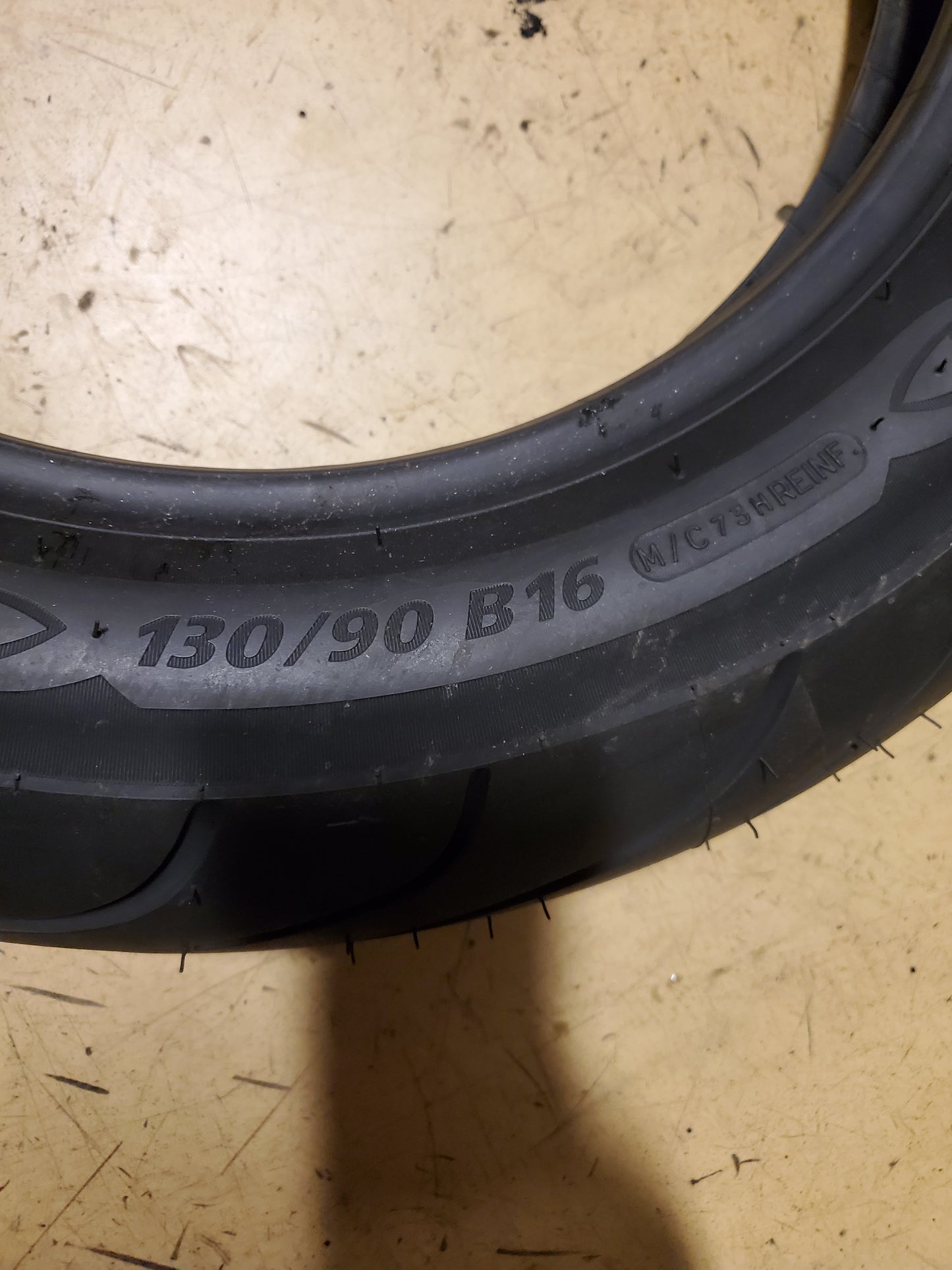 MICHELIN COMMANDER II BSW 130 90 16 73H FRONT MOTORCYCLE TIRE 46114