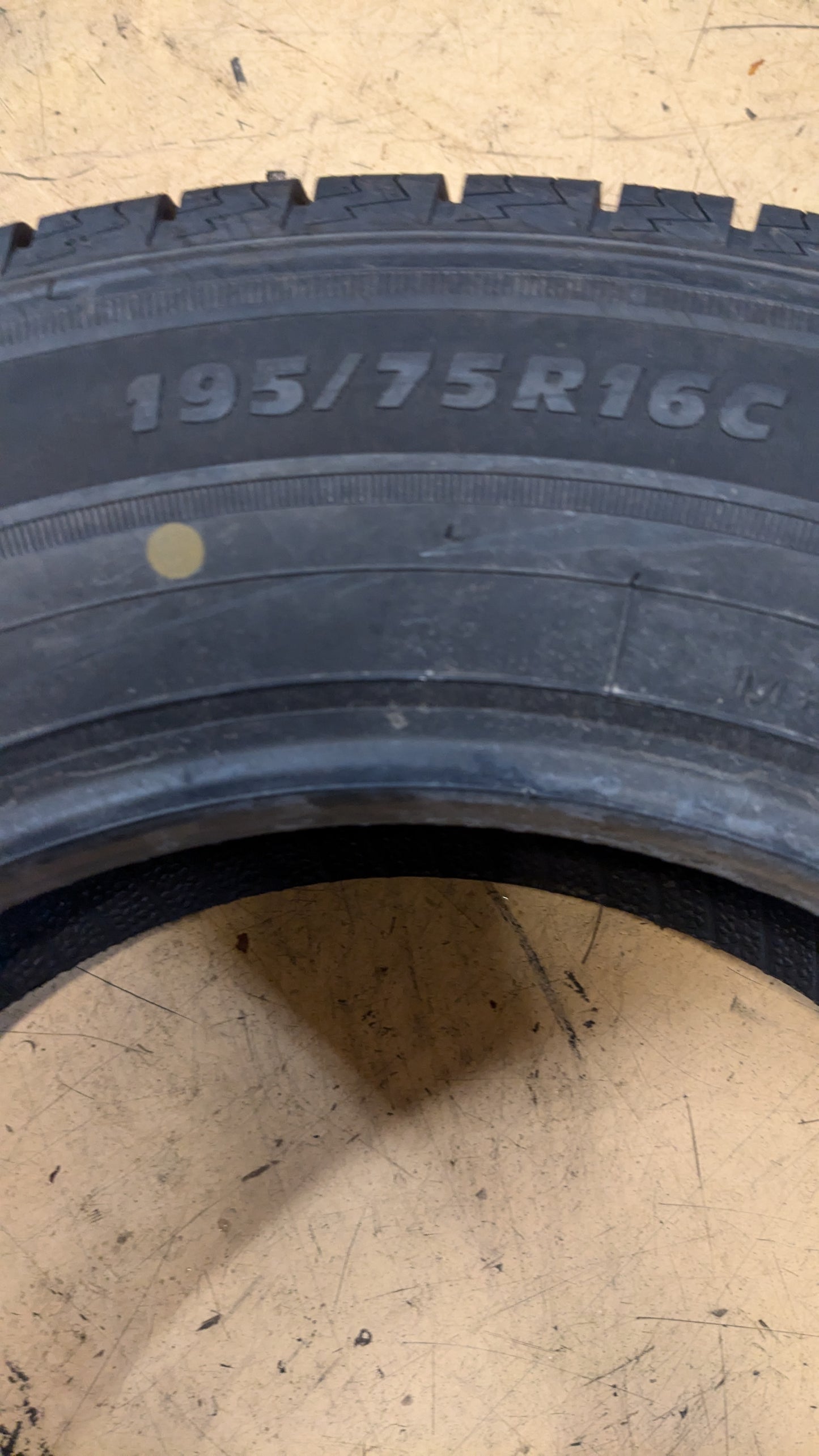 SUMMIT TRAIL CLIMBER LMD BSW LT 195 75 16 107/105R 6PLY ALL SEASON TIRE 20723