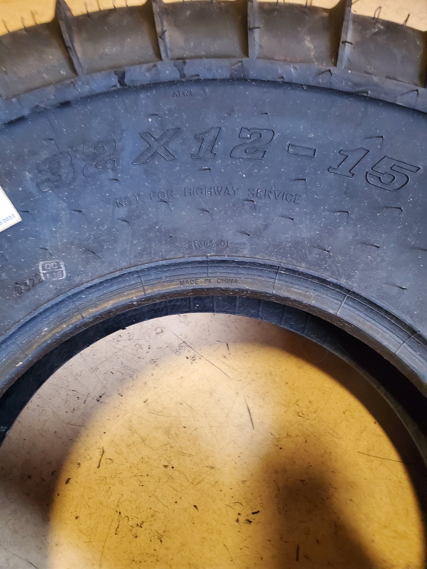 2 SYSTEM 3 SS360 BSW 33 12 15 2PLY SAND TIRE S30691