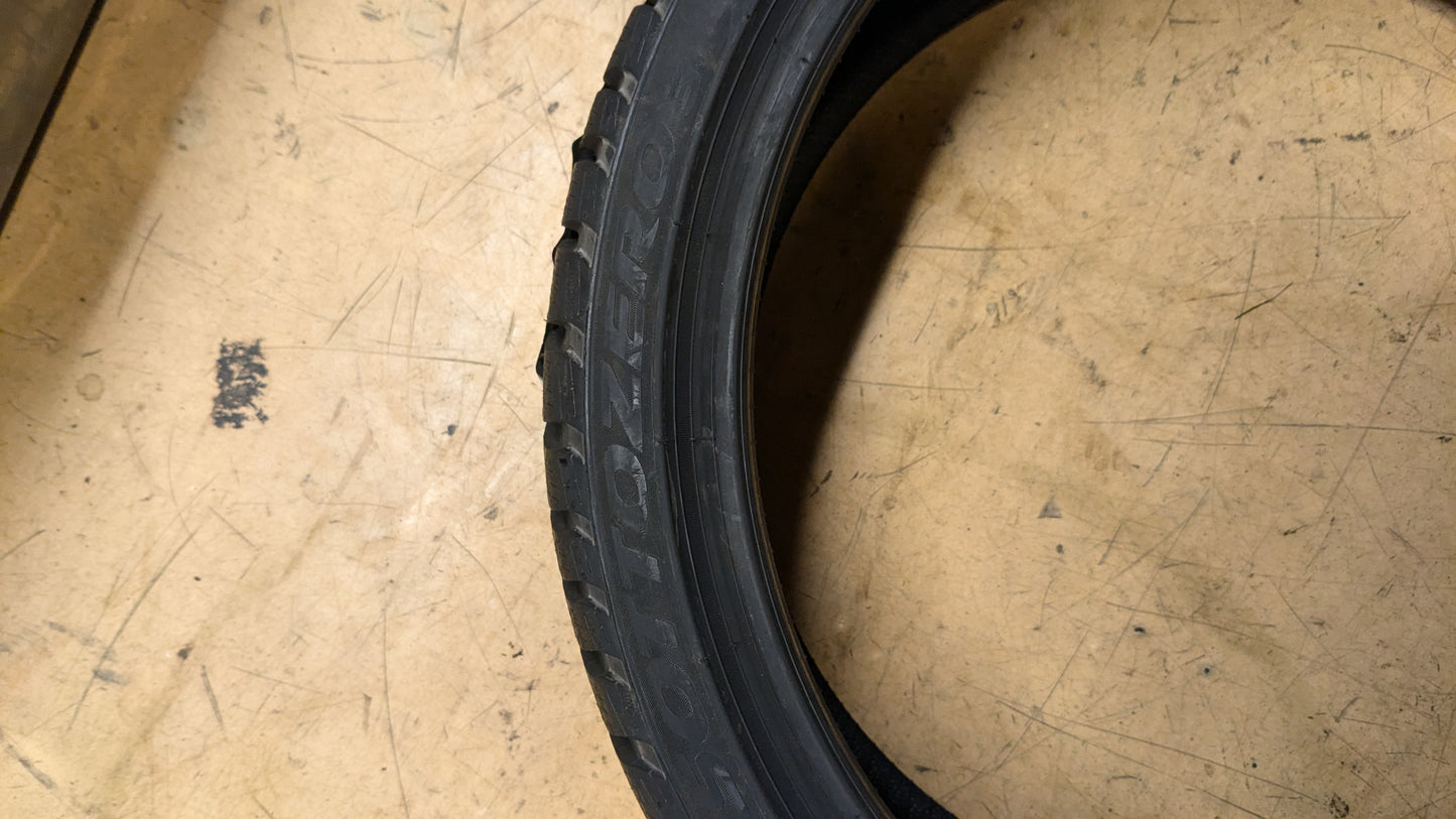 PIRELLI WINTER SOTTOZERO 3 TESLA FOAM BSW P 235 35 20 92W XL 4248500
