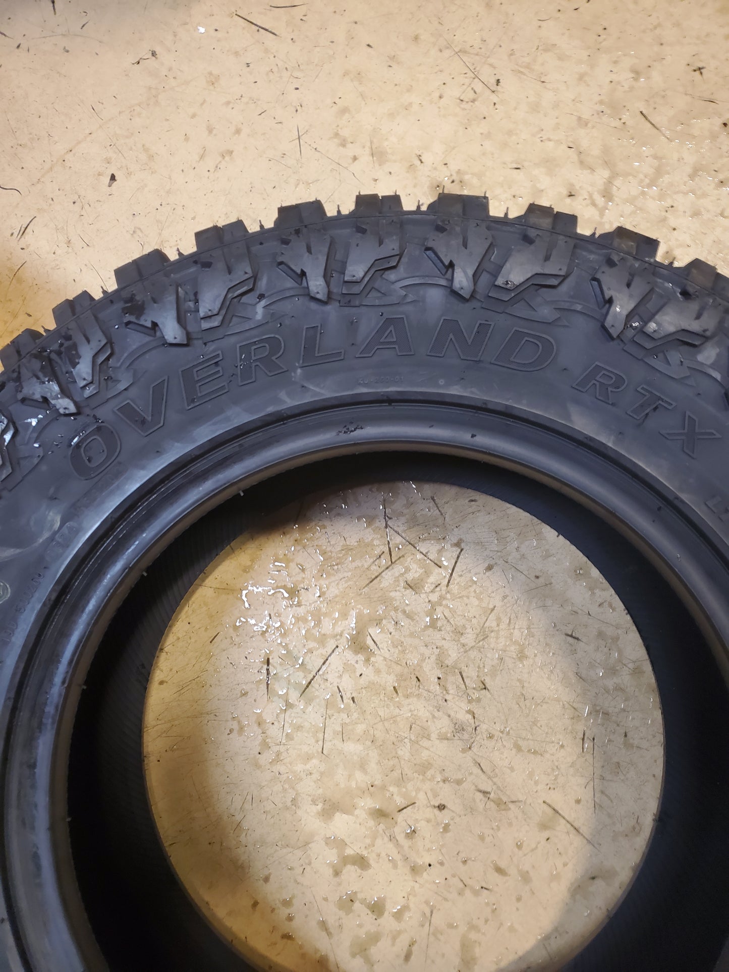 KANATI OVERLAND RTX BSW LT 265 65 17 120/117Q 10PLY RUGGED TIRE LOF1726565E