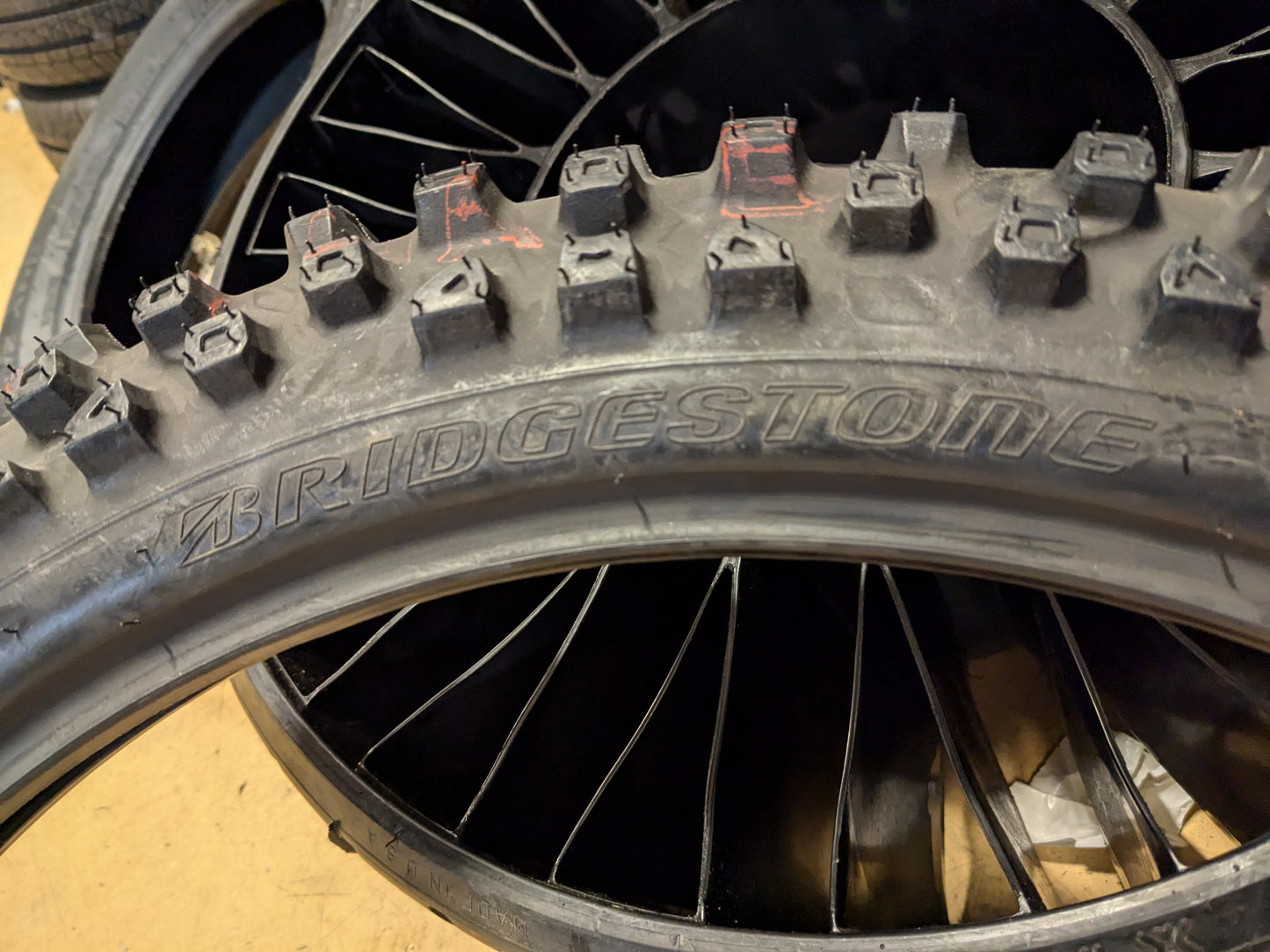 BRIDGESTONE BATTLECROSS X30 BSW 80 100 21 51M FRONT MOTORCYCLE TIRE 003100