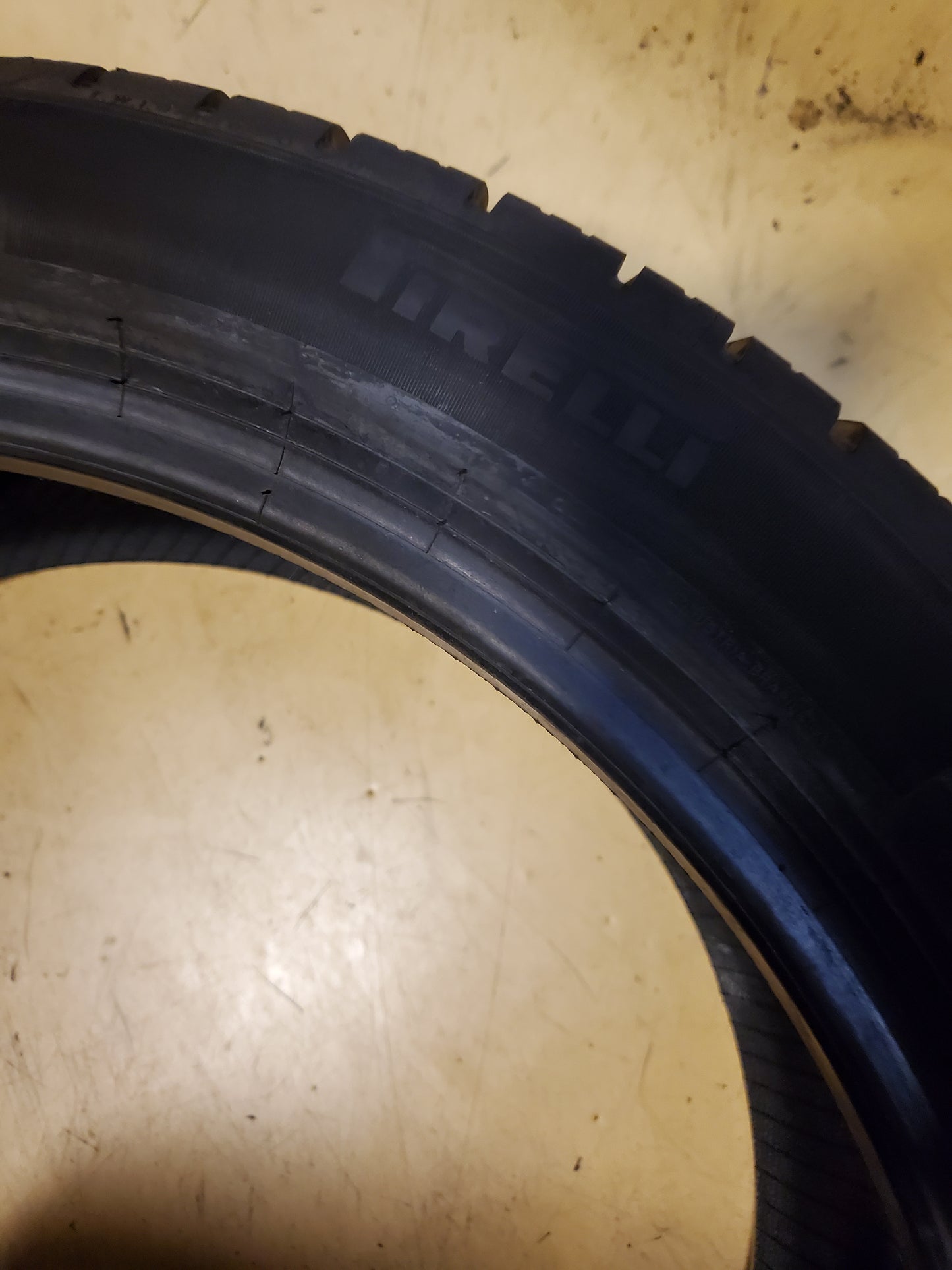 2 PIRELLI P ZERO ALL SEASON PLUS 3 BSW P 245 40 19 98Y XL UHP TIRE 4085400