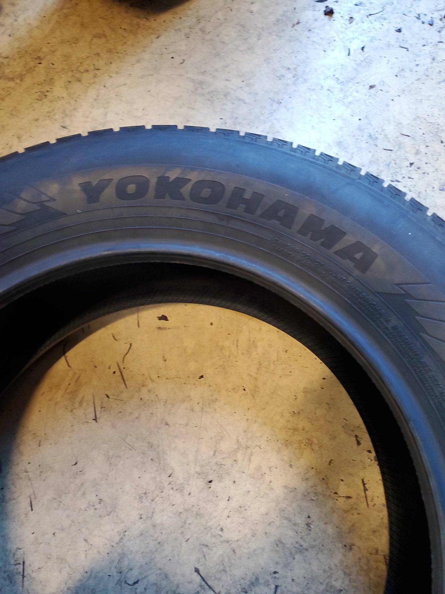 YOKOHAMA GEOLANDAR CV 4S GO61 BSW P 255 60 19 109H ALL WEATHER TIRE 110156124