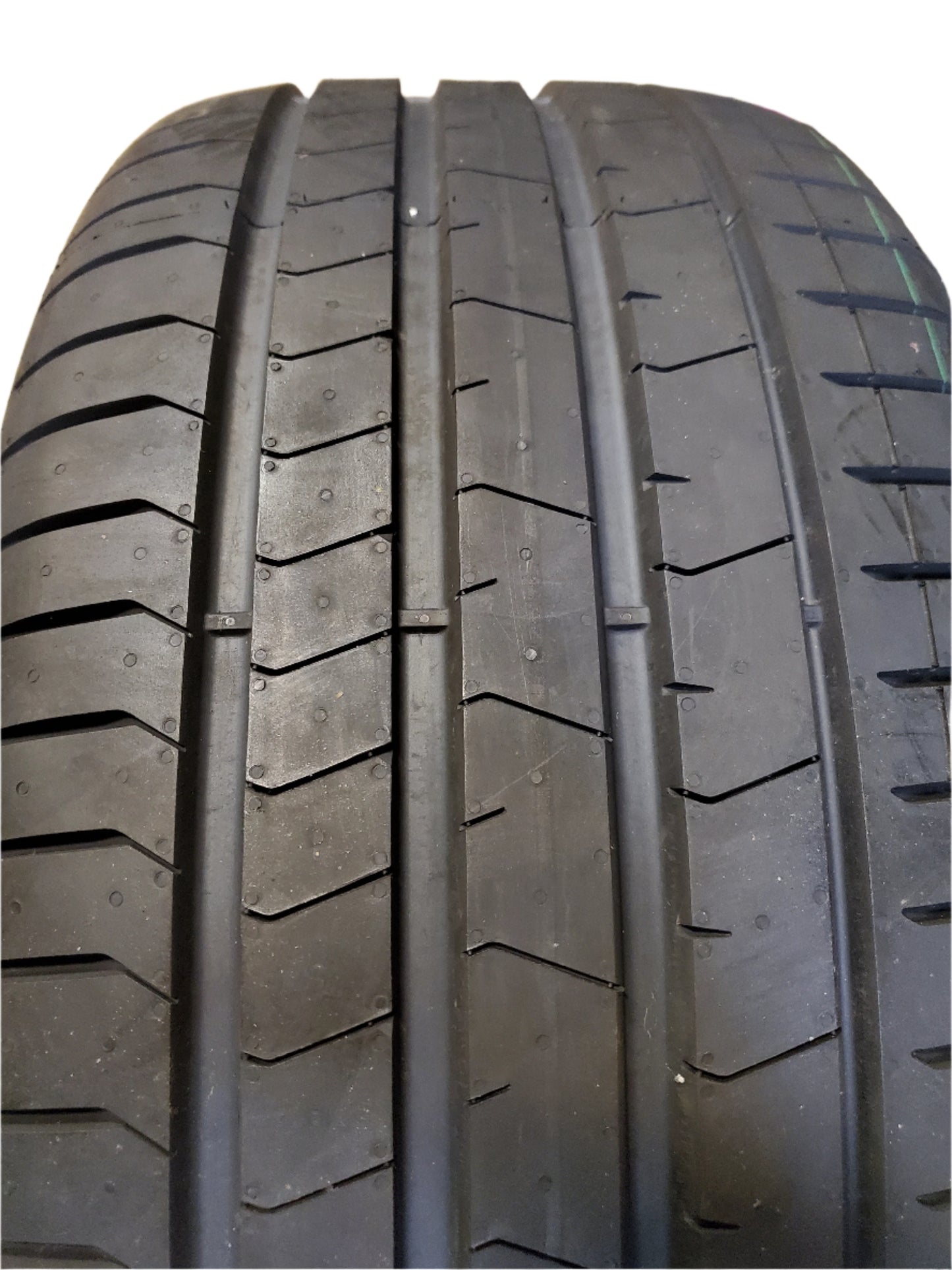 PIRELLI P ZERO PZ4 LUXURY * K1 BSW P 275 40 20 106W XL RF UHP TIRE 2707200