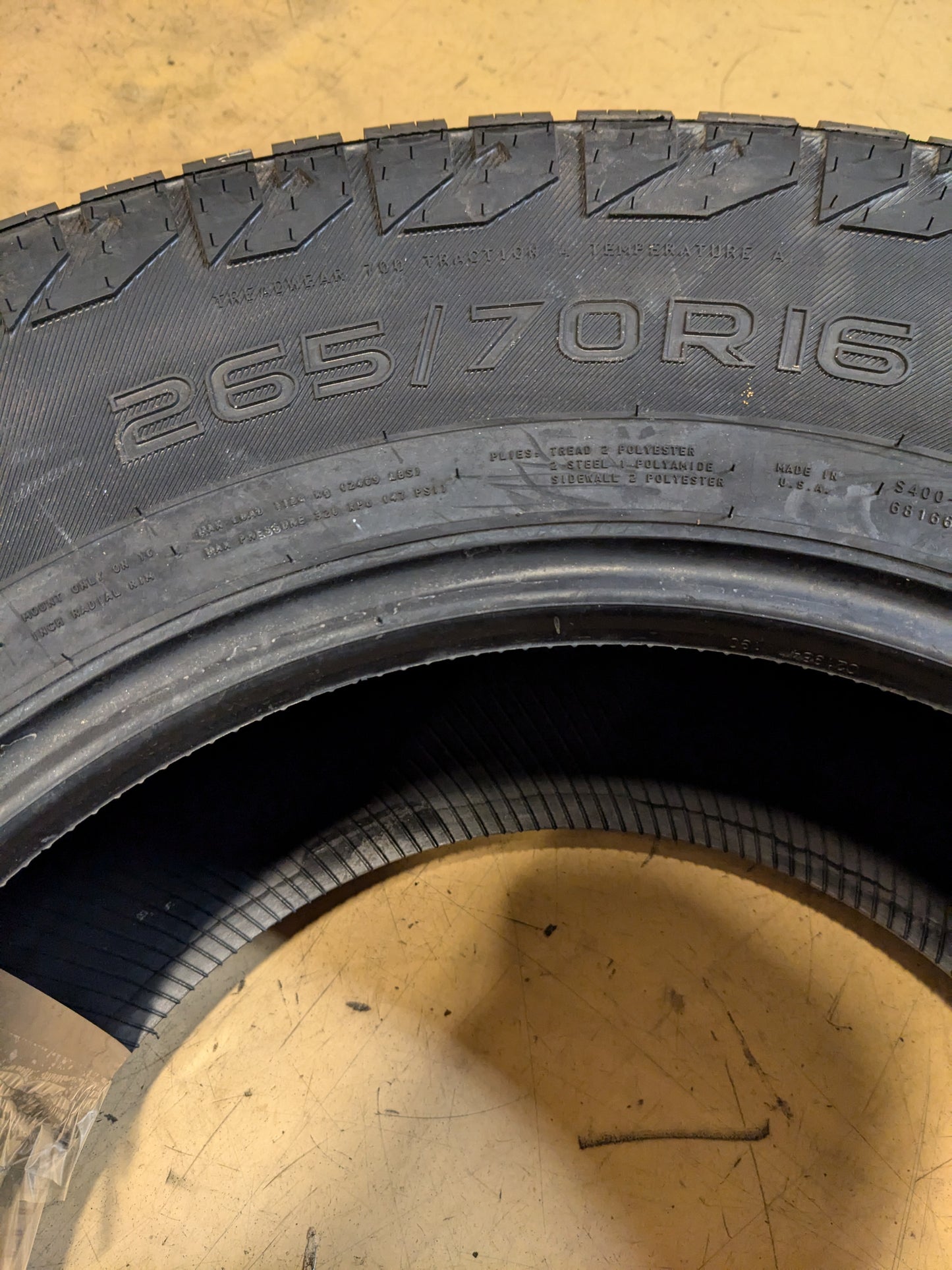 NOKIAN OUTPOST APT P 265 70 16 SL 112T ALL TERRAIN TIRE T432109