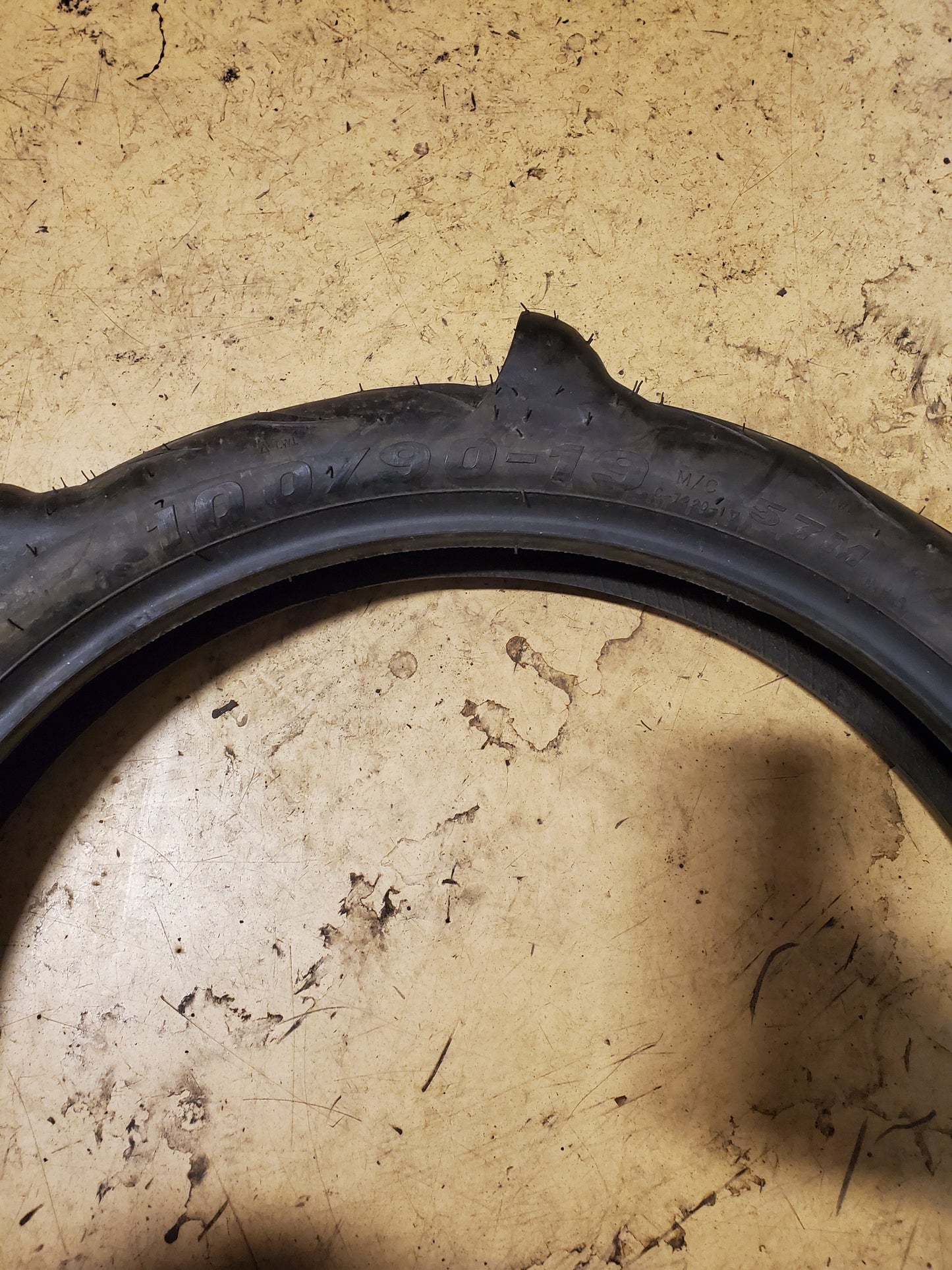 NOS CST SURGE BSW 100 90 19 57M PADDLE TIRE TM87914800