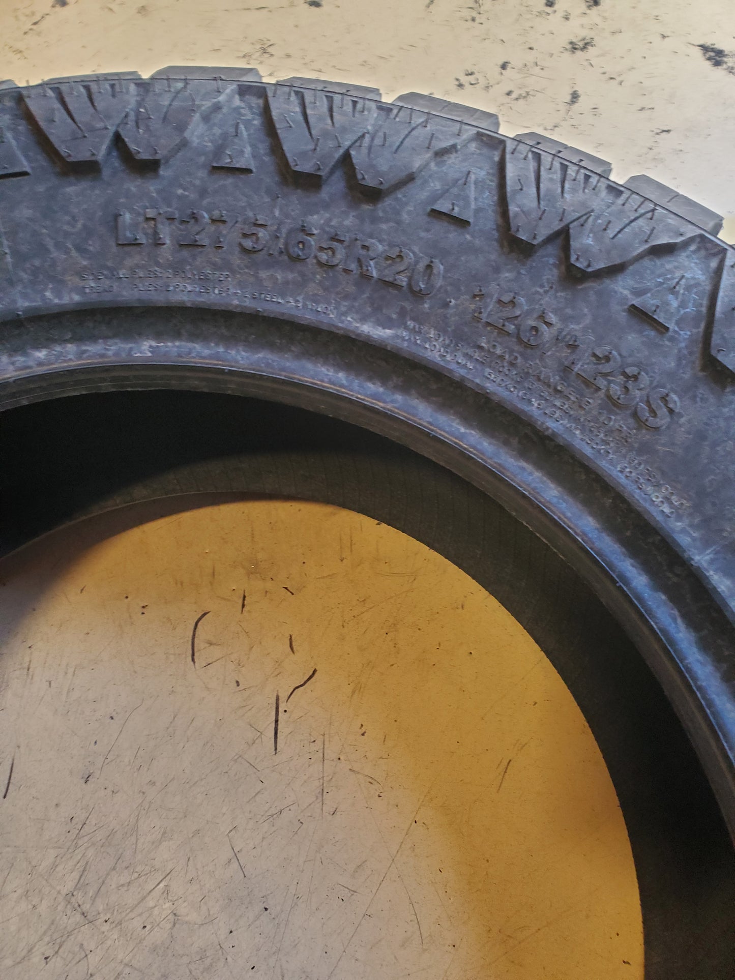 2 AMP TERRAIN PRO A/T P BSW LT 275 65 20 126/123S ALL TERRAIN TIRE 2756520AMPCA2