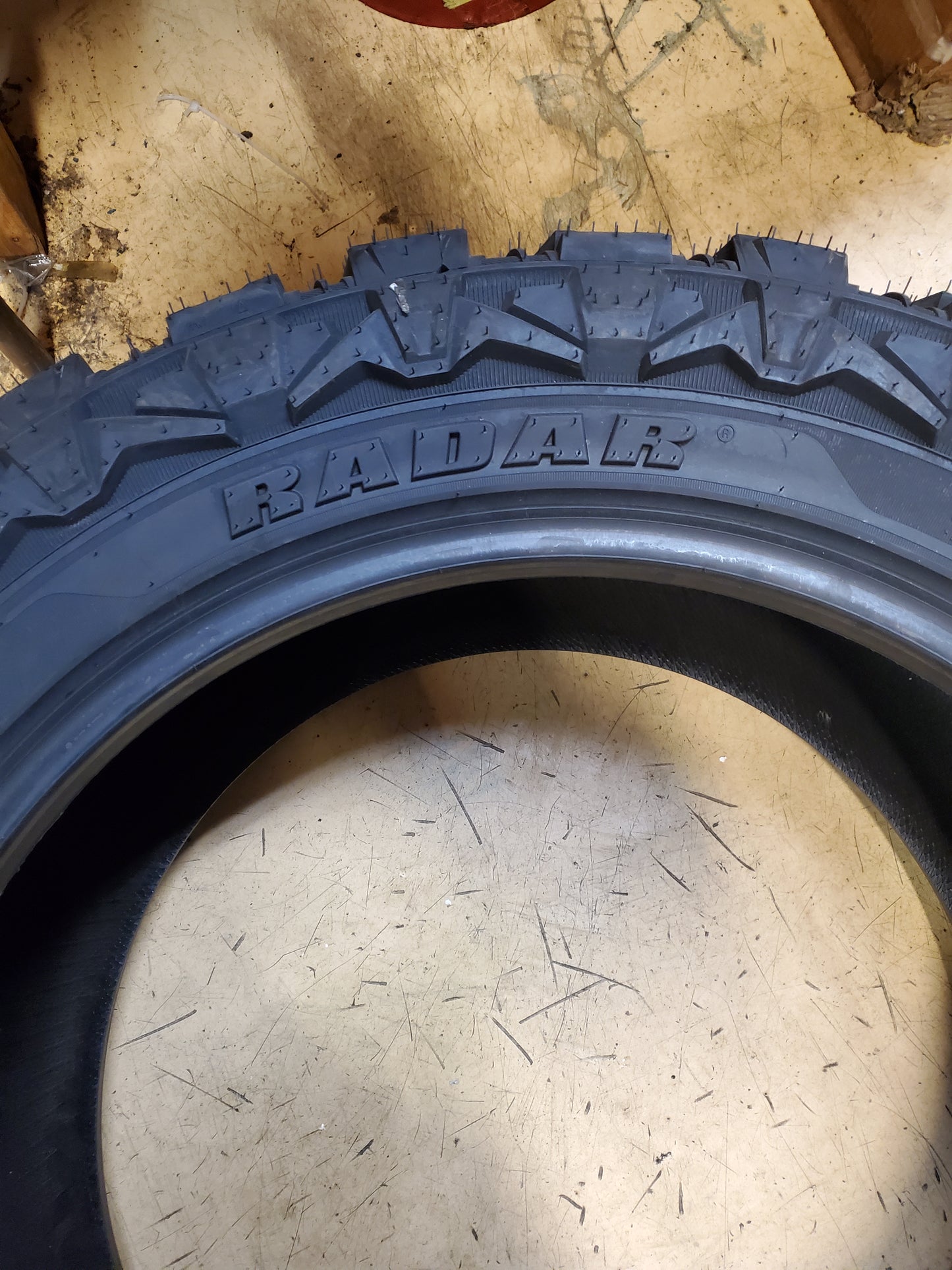 (KSL ONLY) 4 RADAR RENEGADE-X BSW LT 35 12.50 22 121Q 12PLY MUD TIRE RACSTH0048