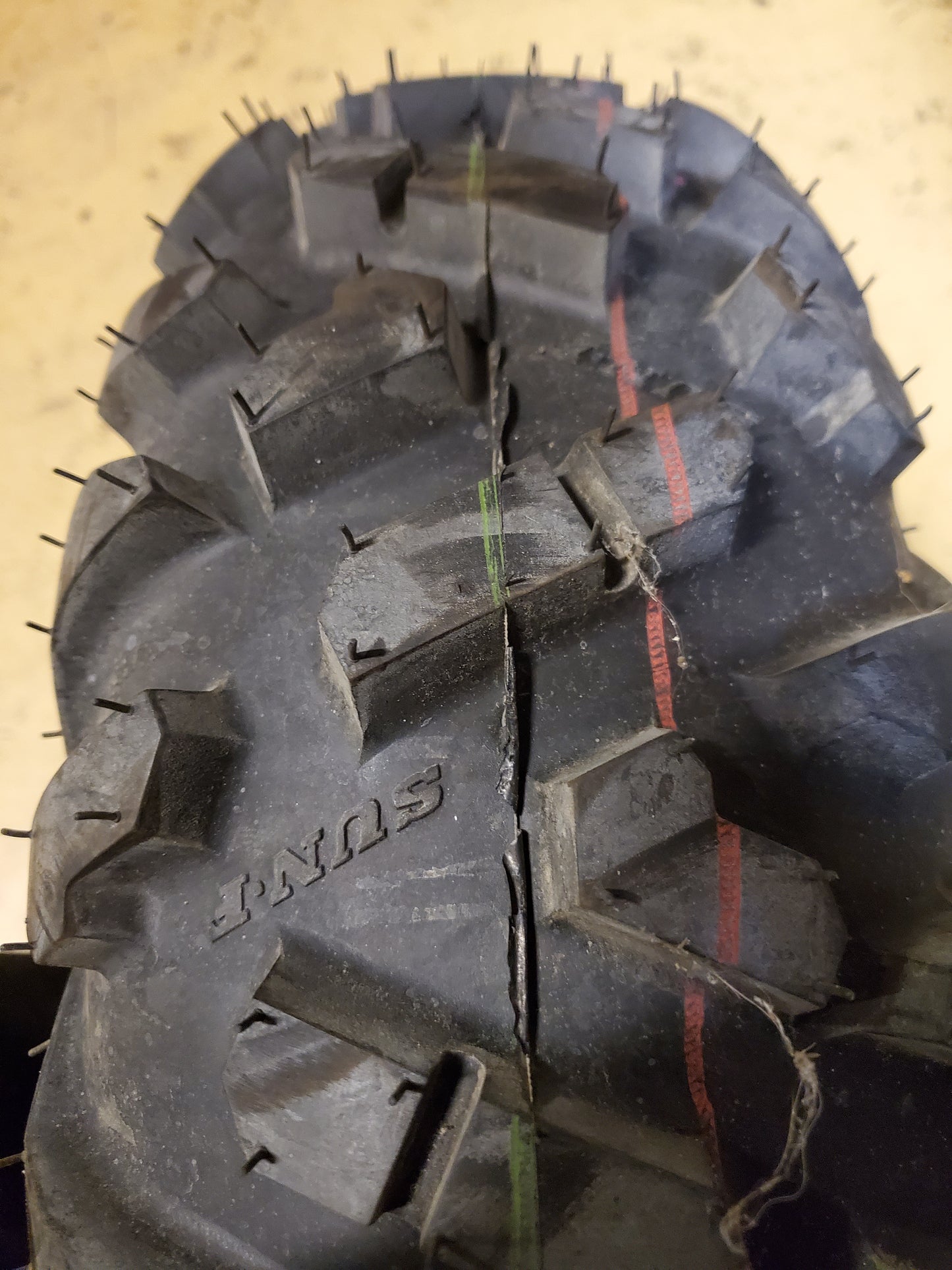 NOS SUNF POWER II BSW AT 22 7 10 35J 6PLY ATV/UTV TIRE LCF1A051220710