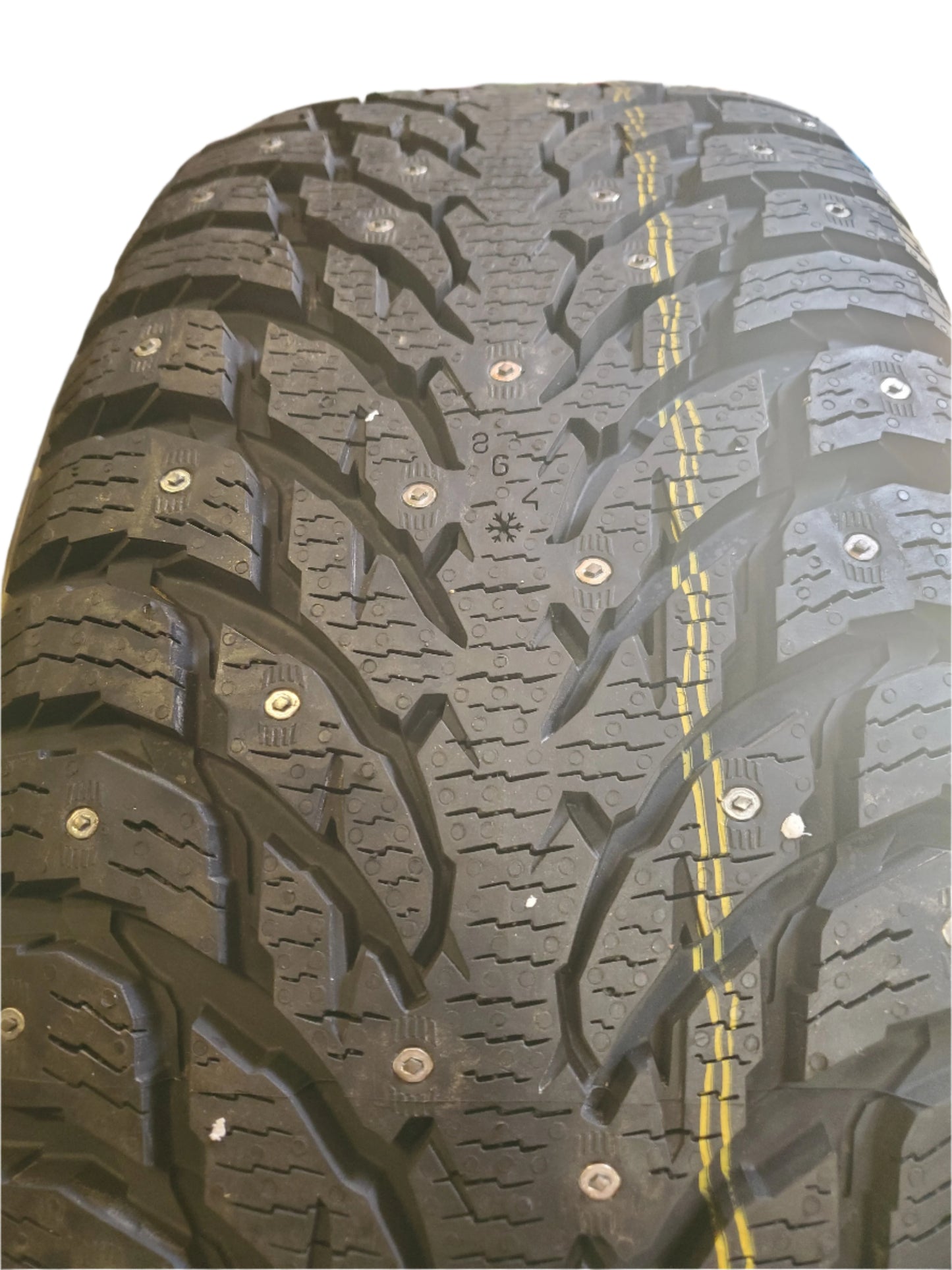 2 NORDMAN NORTH 9 SUV STUDDED BSW P 265 60 18 114T XL WINTER TIRE TS32833