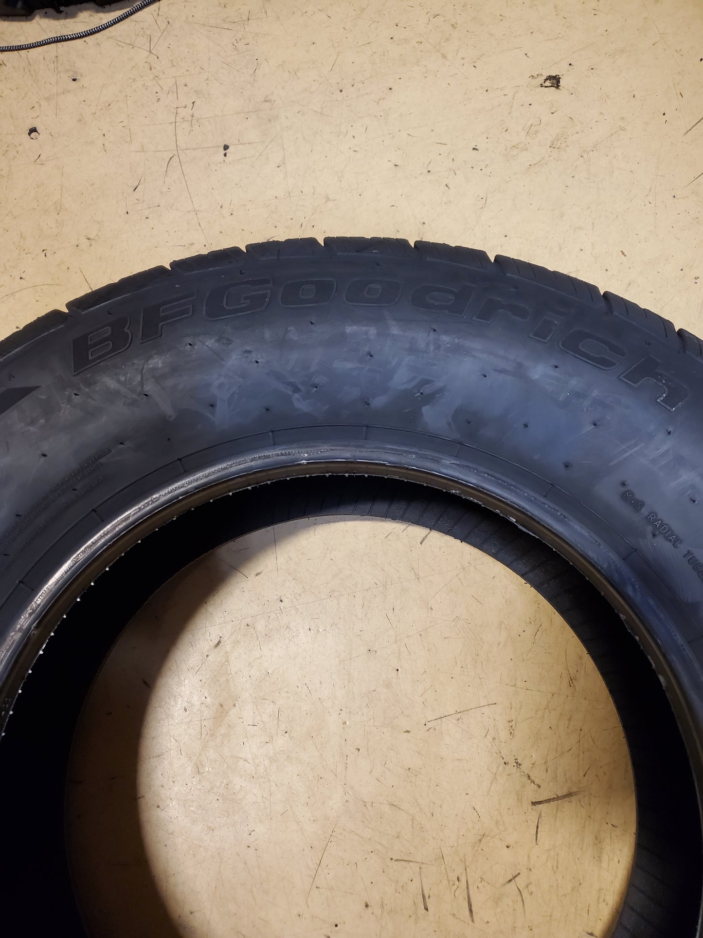 BFGOODRICH ADVANTAGE CONTROL BSW P 235 70 16 106T ALL SEASON TIRE 02584