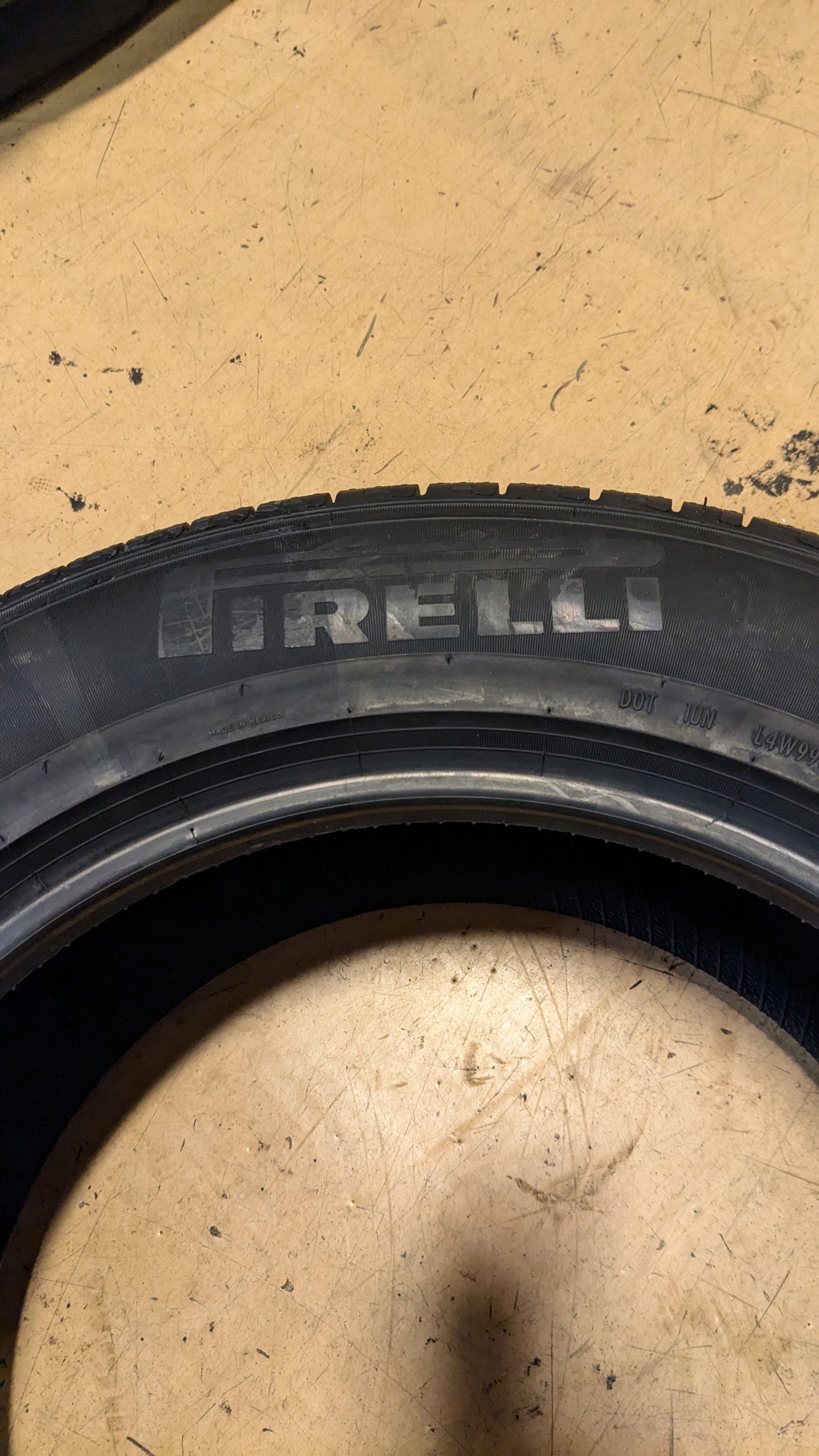 PIRELLI SCORPION STRADA A/S BSW P 255 55 18 109V XL ALL SEASON TIRE 2799000