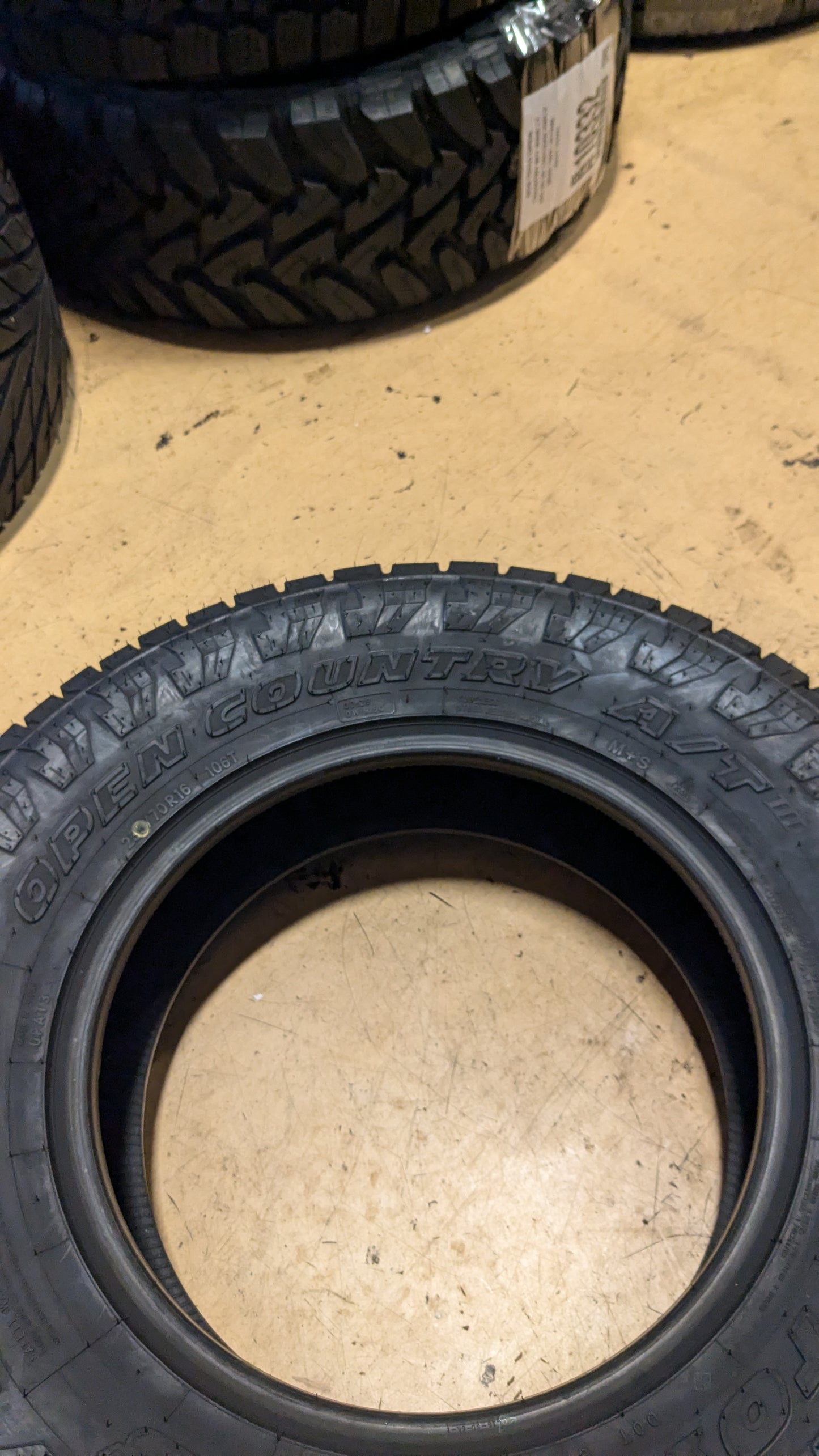 TOYO OPEN COUNTRY A/T 3 BSW P 235 70 16 106T ALL TERRAIN TIRE 356110