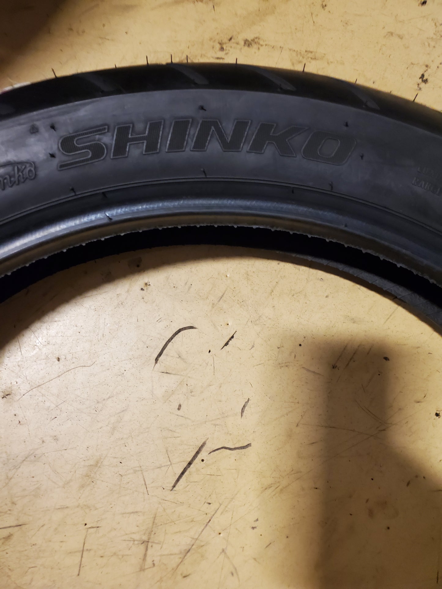SHINKO LONG HAUL SR999 HD BSW 110 90 19 62H FRONT MOTORCYCLE TIRE 874917