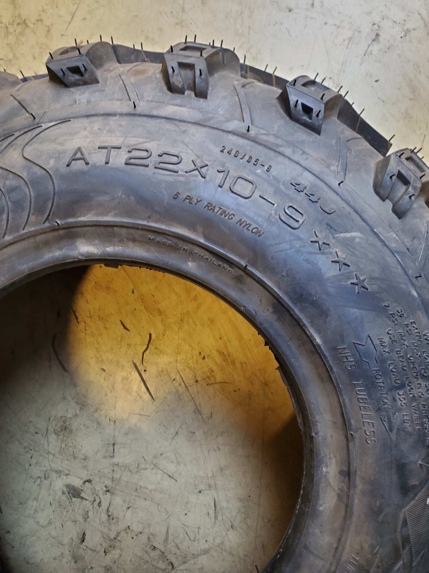 AMS SWAMP FOX BSW AT 22 10 9 44J 6PLY ATV/UTV TIRE 09203521