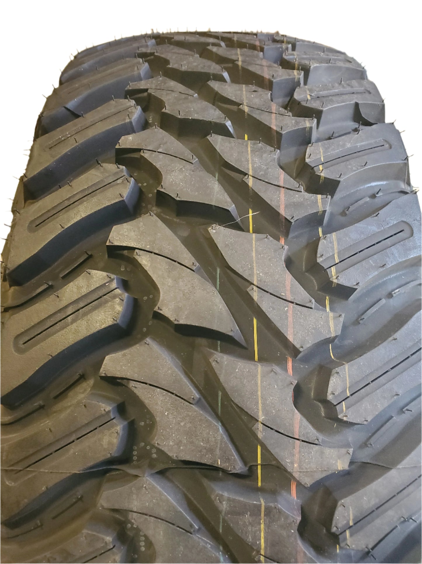 (KSL ONLY) 4 ATTURO TRAIL BLADE M/T BSW LT 35 12.5 20 121Q 10PLY MUD TIRE TBMTI0039599