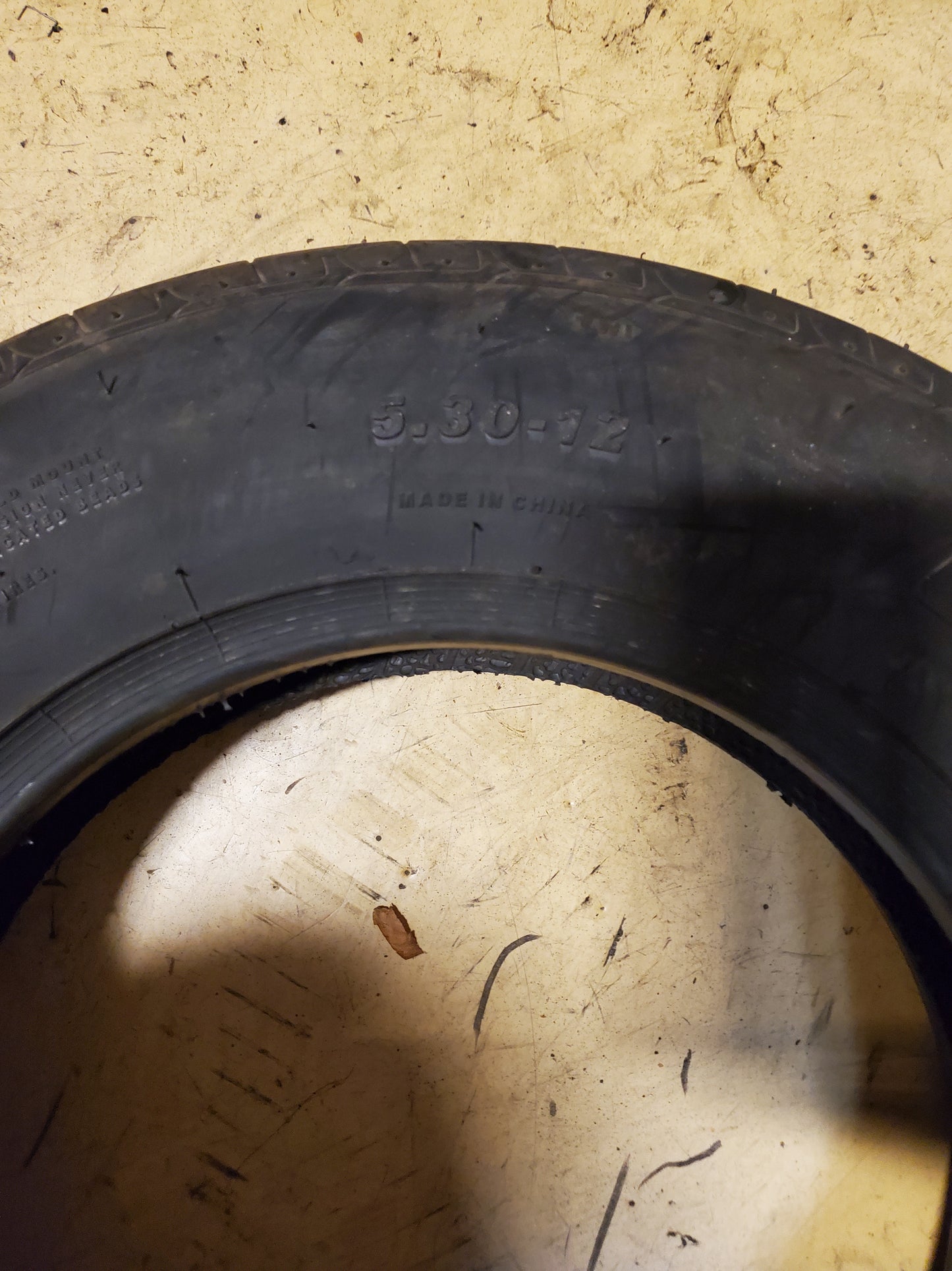 NOS CARLISLE SPORT TRAIL LH BSW 5.3 12 4PLY TRAILER TIRE 607671