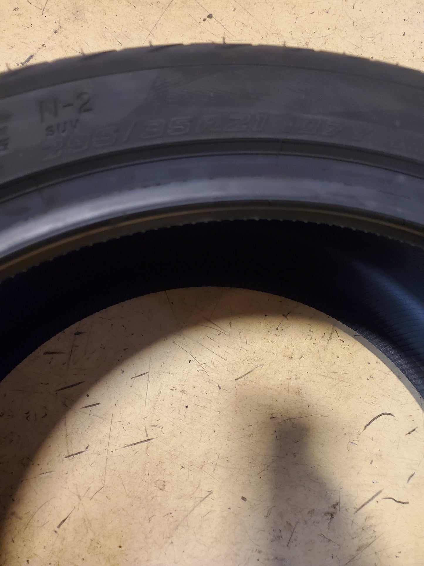 2 YOKOHAMA ADVAN SPORT V105 BSW P 295 35 21 107Y XL UHP TIRE 110110588