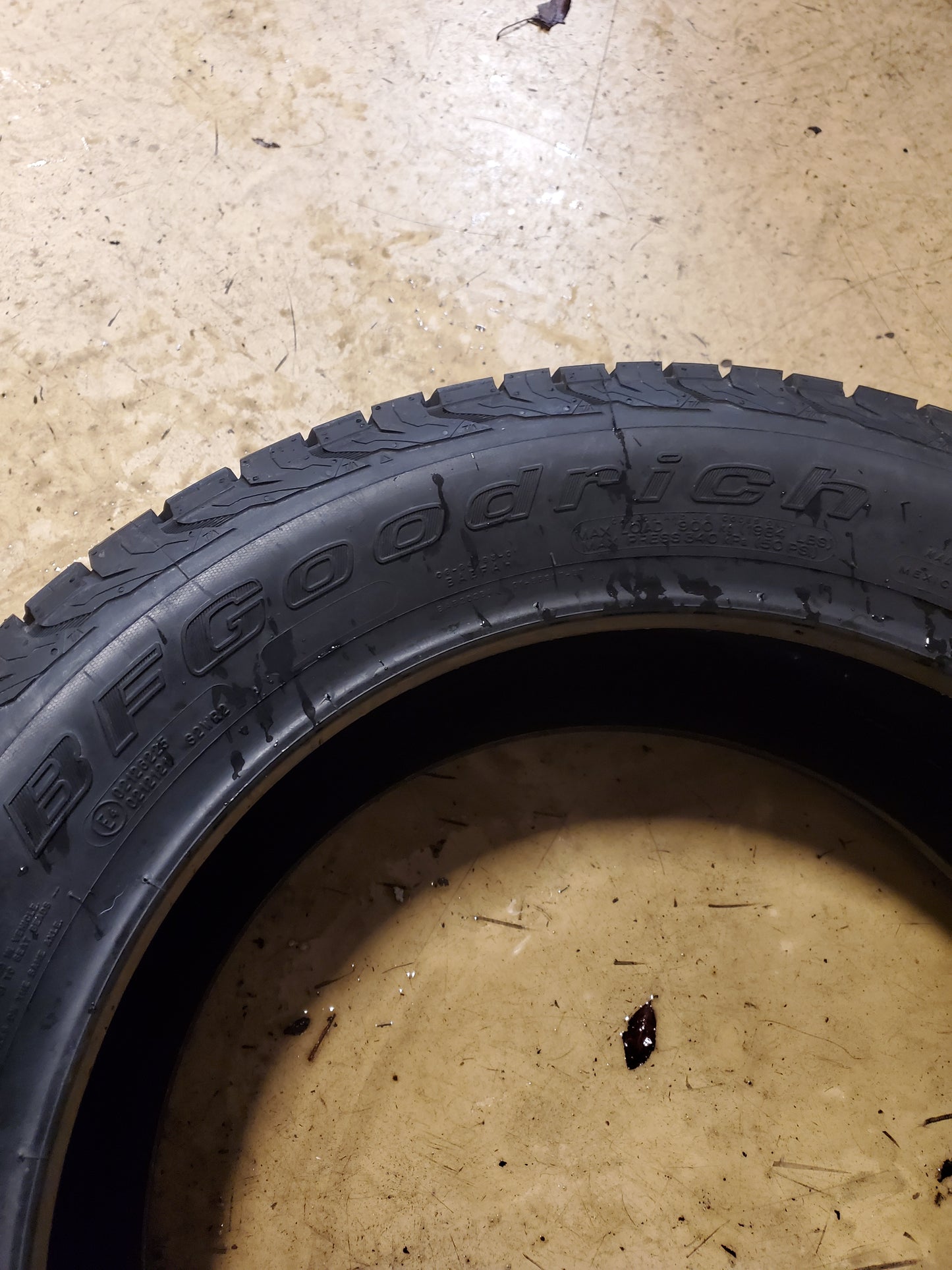 BFGOODRICH TRAIL-TERRAIN T/A BSW P 235 55 18 104H XL ALL SEASON TIRE 07789