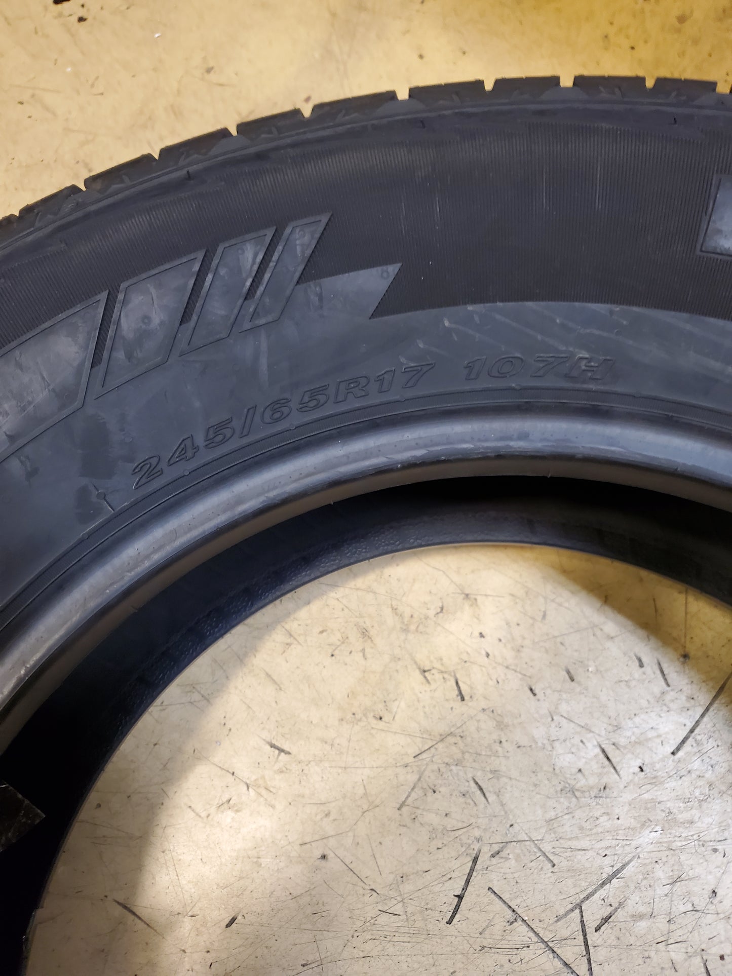 NEXEN ROADIAN HTX2 RWL P 245 65 17 107H ALL WEATHER TIRE 17982NXK
