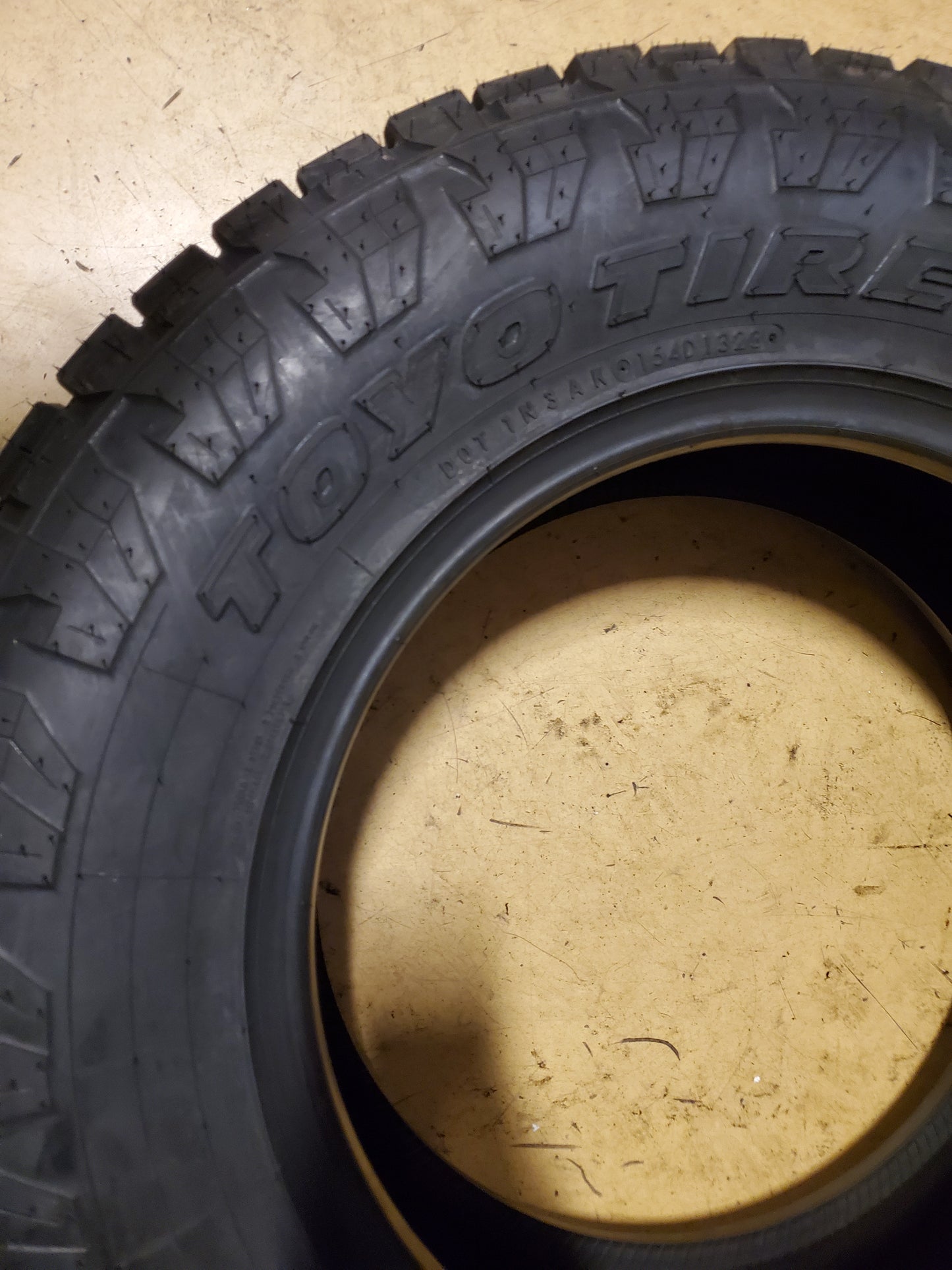 TOYO OPEN COUNTRY A/T III BSW LT 225 75 16 115/112Q 10PLY ALL TERRAIN TIRE 355600