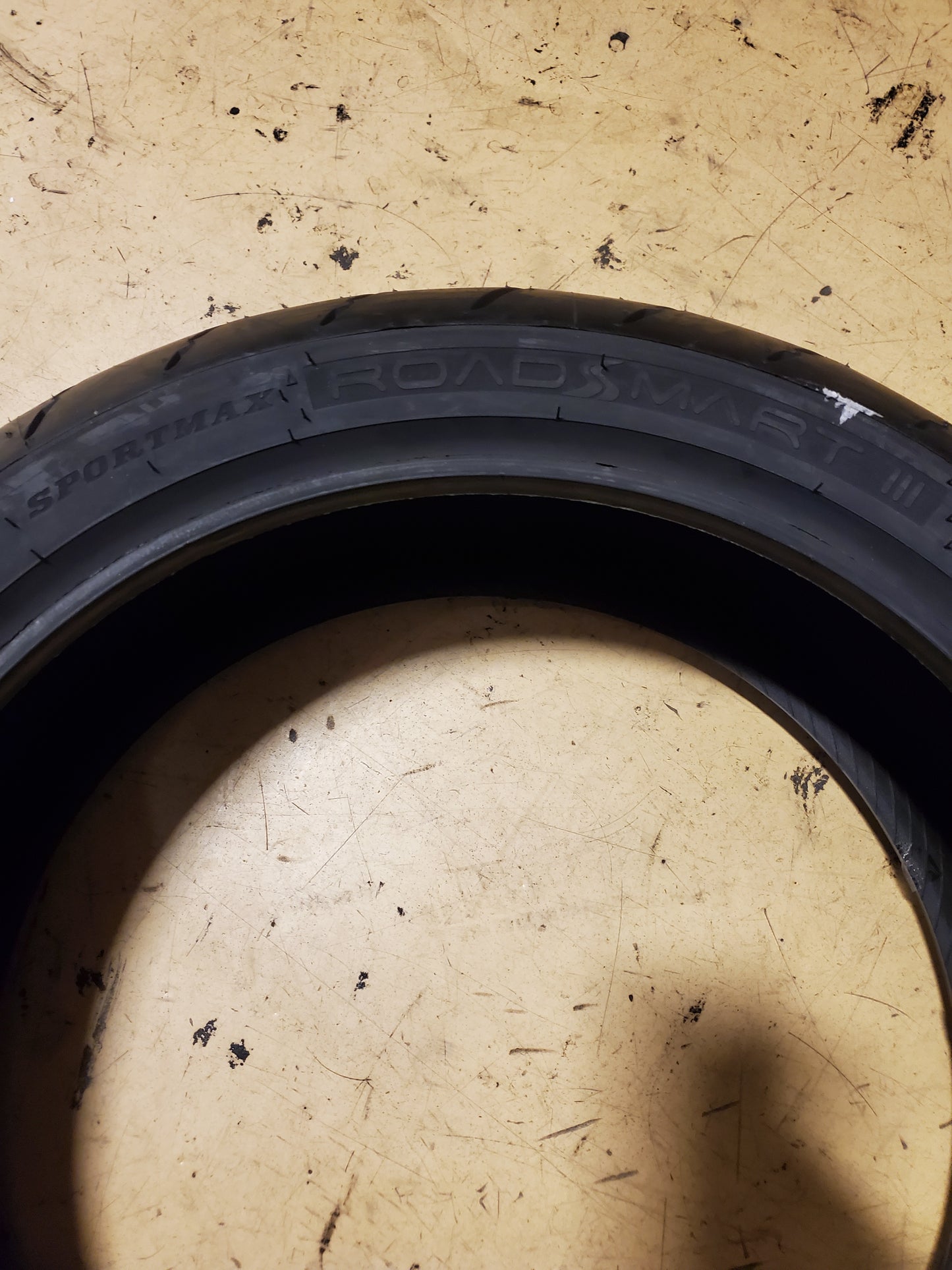 DUNLOP SPORTMAX ROADSMART III BSW 190 55 17 75W REAR MOTORCYCLE TIRE 45227529