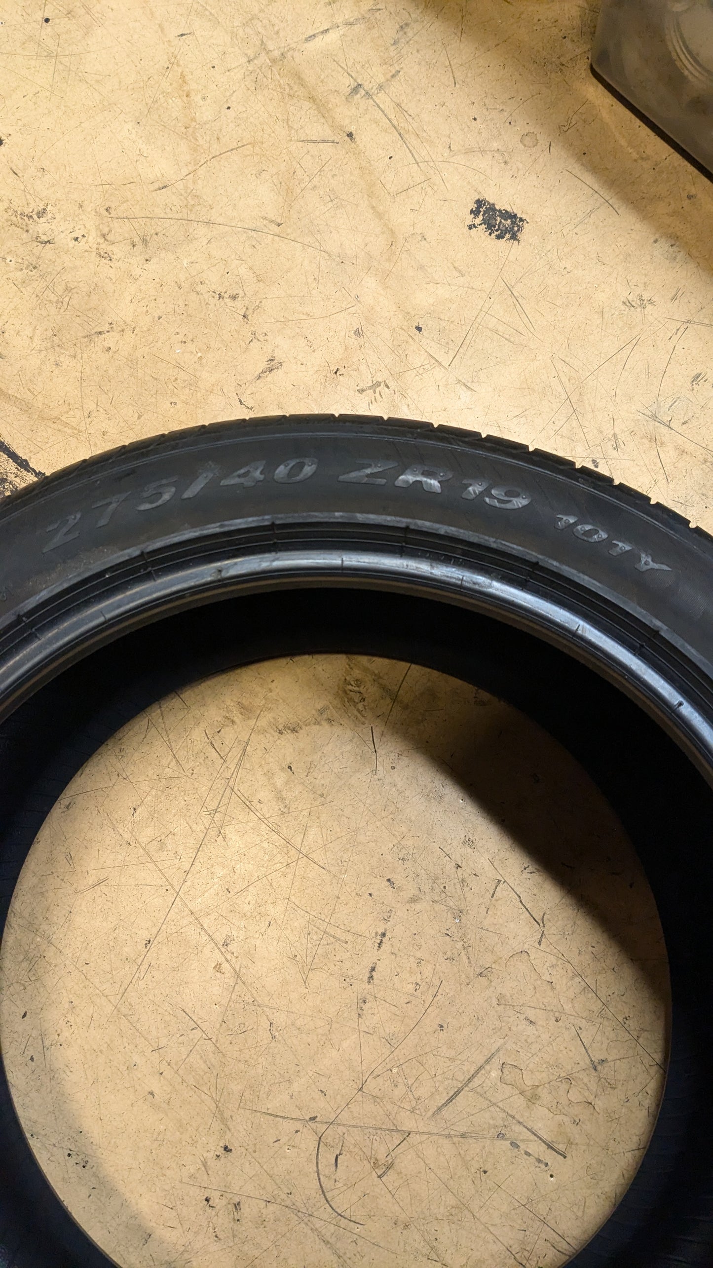 PIRELLI P ZERO BSW P 275 40 19 101Y UHP TIRE 2648100