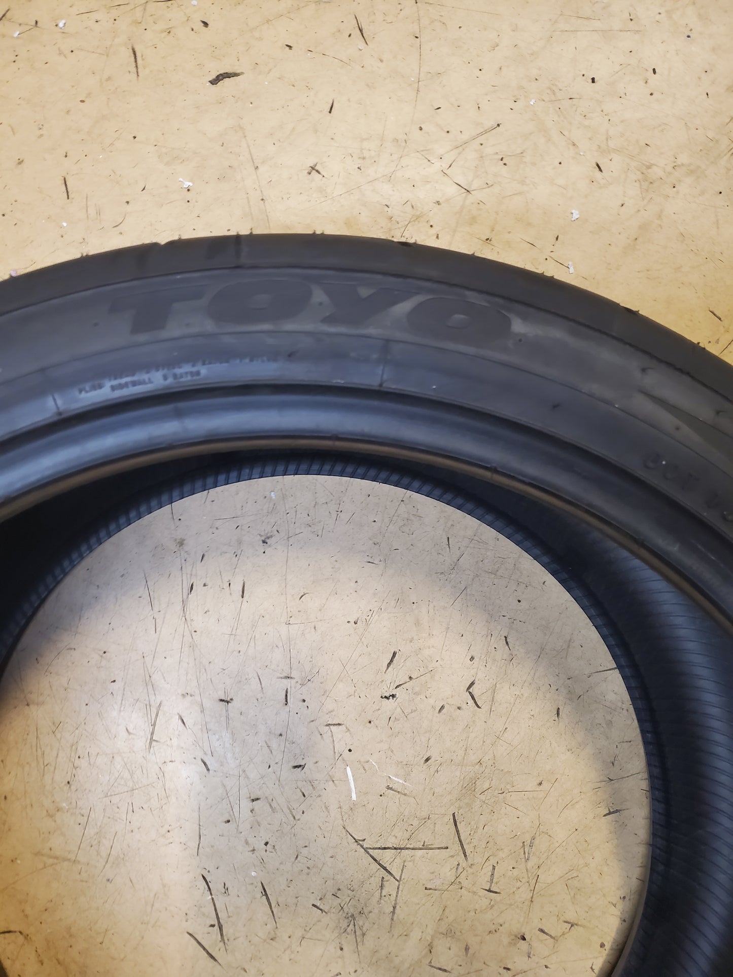 TOYO PROXES R888R BSW P 285 35 20 100Y TRACK COMPETITION TIRE 104150