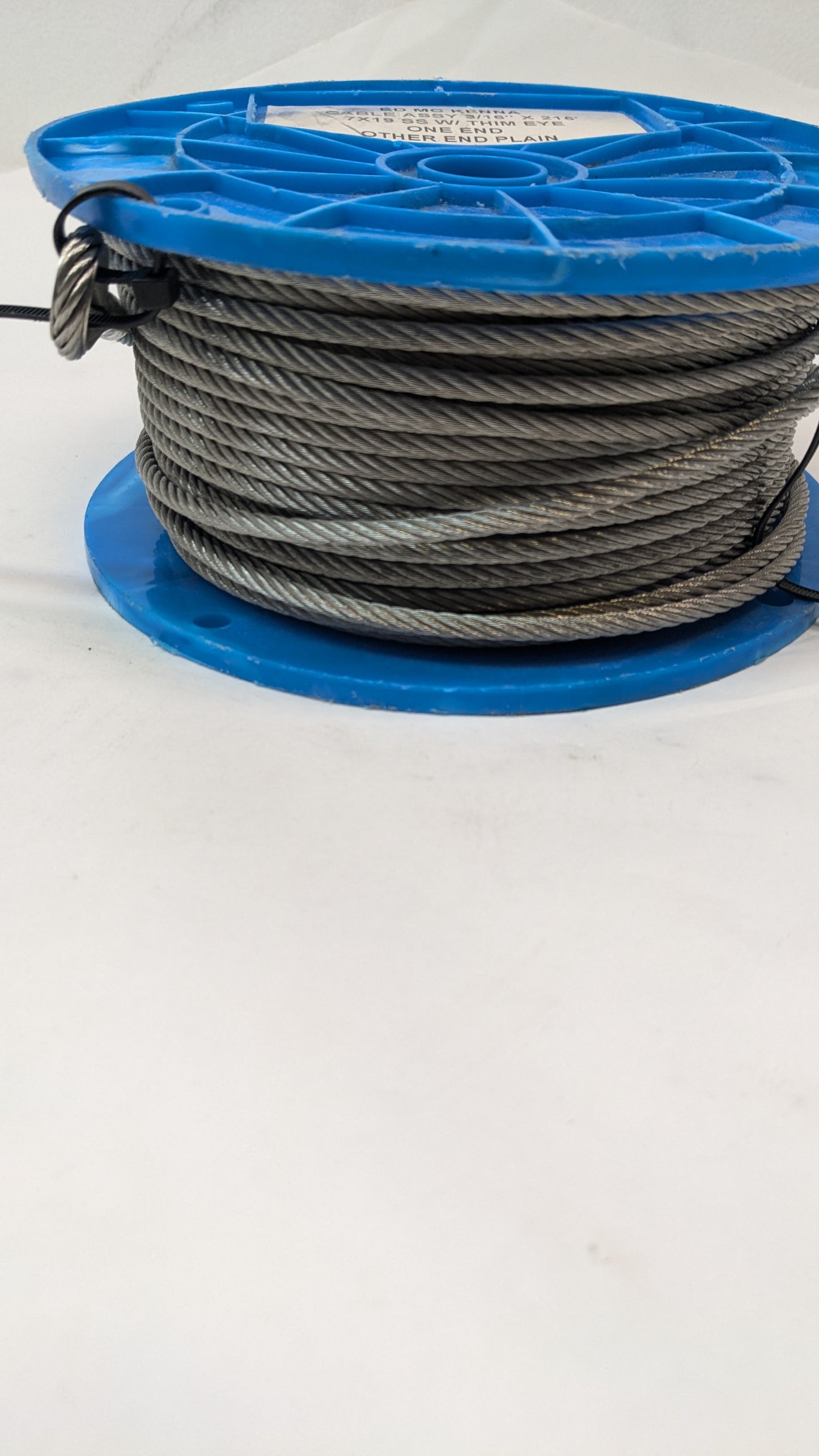 ED MC KENNA 7x19 SS W/ THIM EYE ONE END OTHER END PLAIN CABLE ASSY 3/16" X 215'